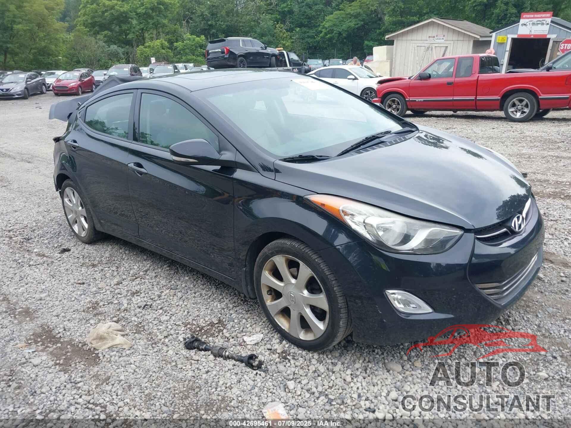 HYUNDAI ELANTRA 2013 - 5NPDH4AE0DH263352