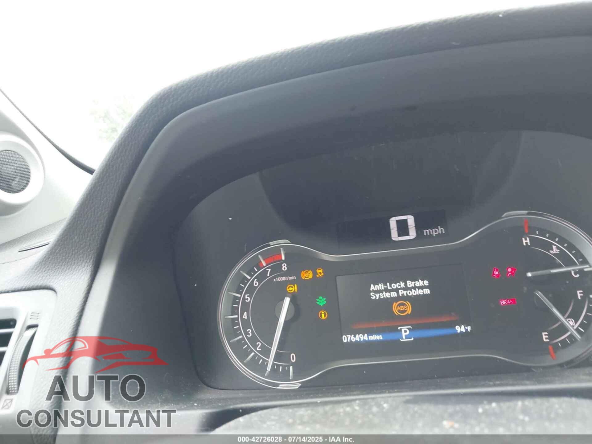 HONDA PILOT 2017 - 5FNYF6H79HB028575