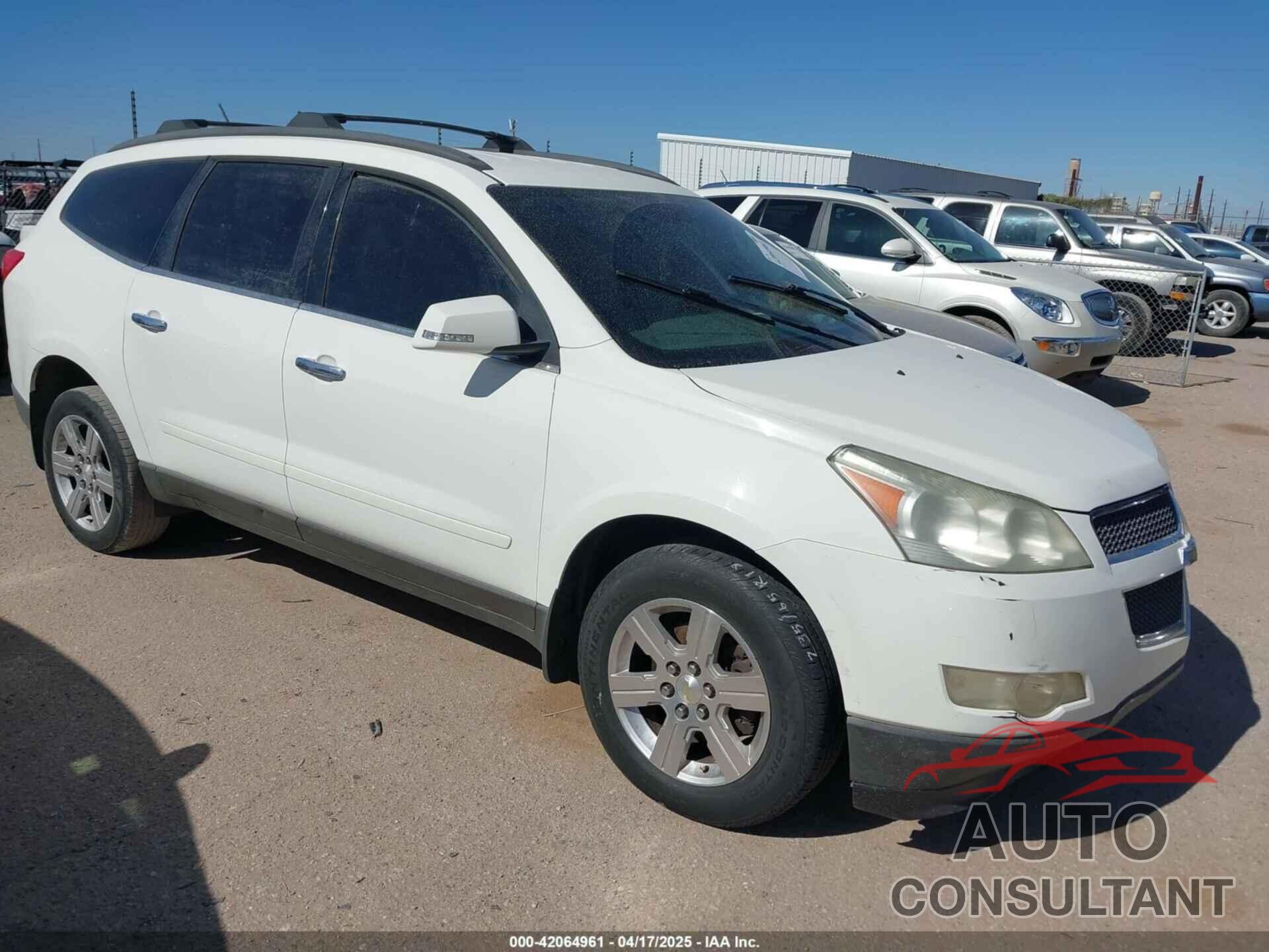 CHEVROLET TRAVERSE 2011 - 1GNKRGED1BJ288778