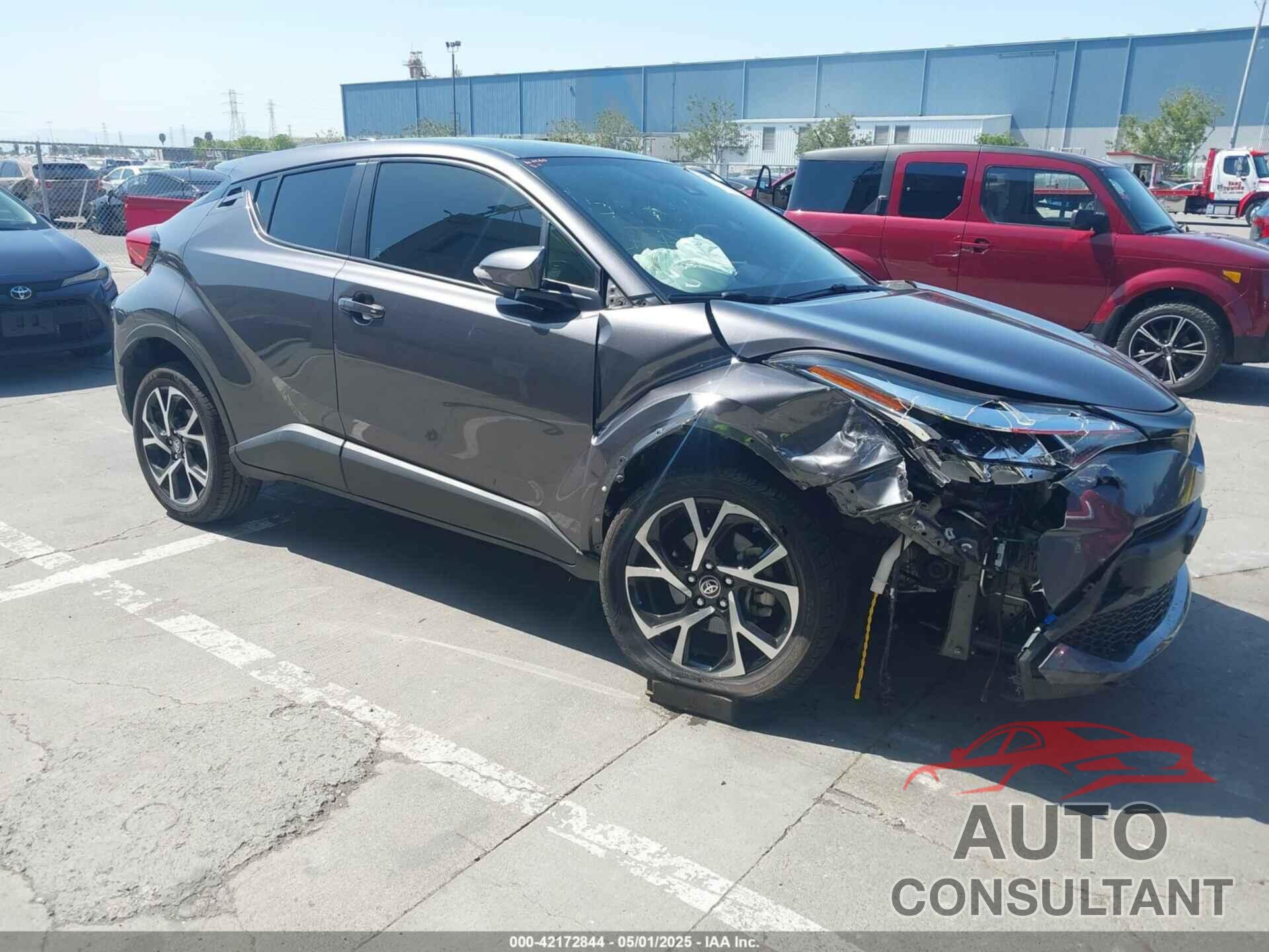 TOYOTA C-HR 2020 - JTNKHMBX2L1070998