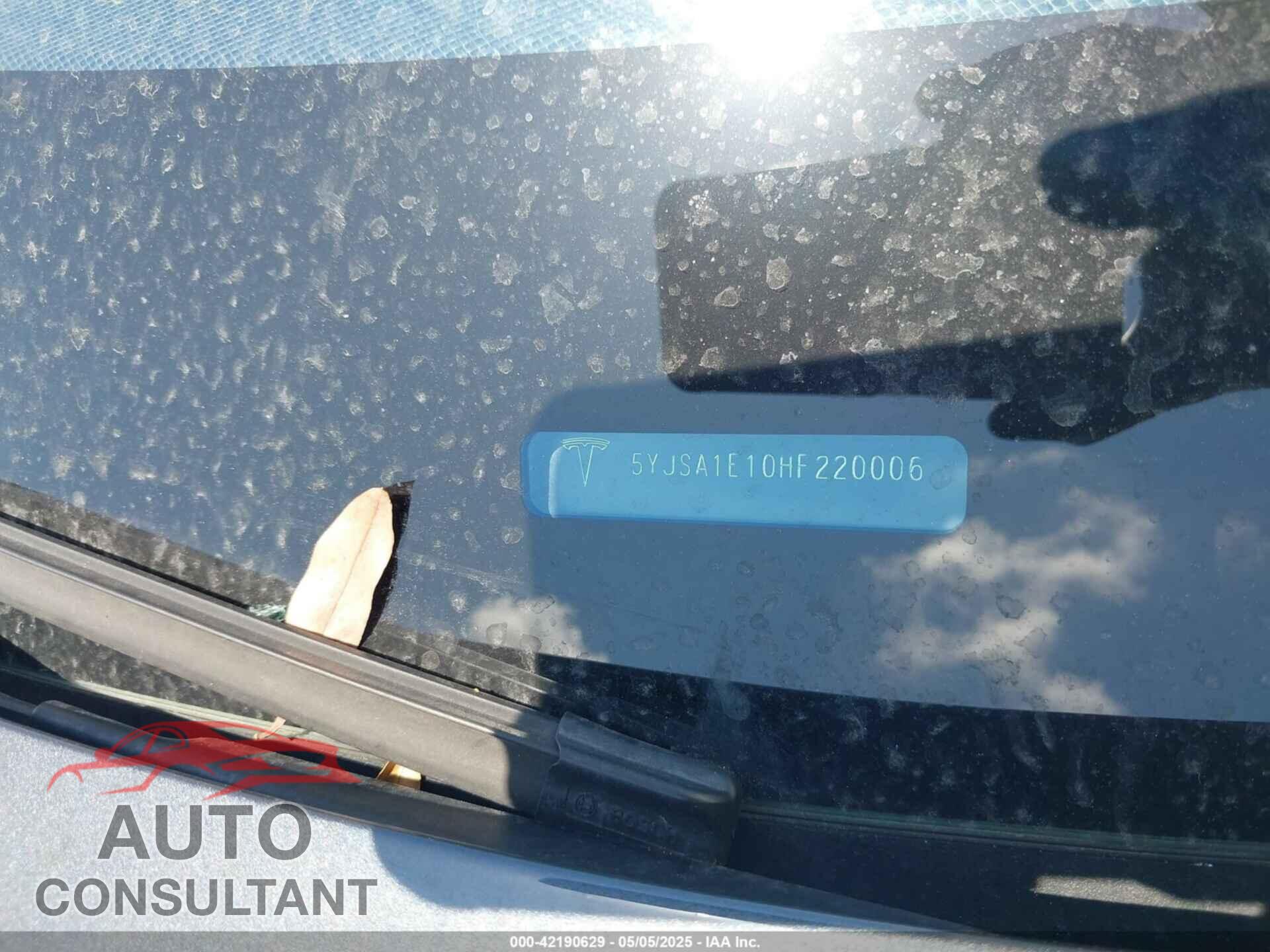 TESLA MODEL S 2017 - 5YJSA1E10HF220006