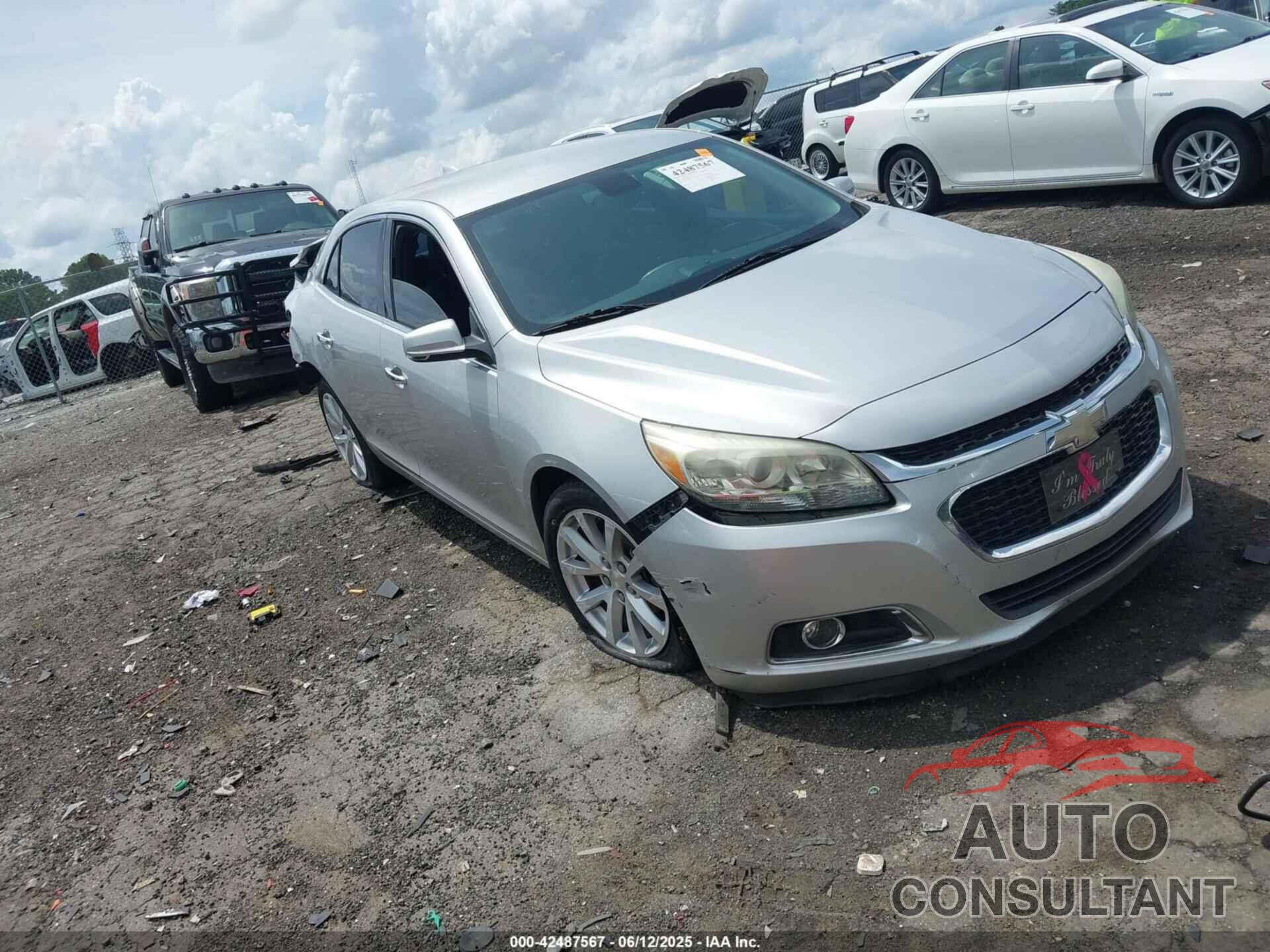 CHEVROLET MALIBU 2015 - 1G11F5SL4FF152658