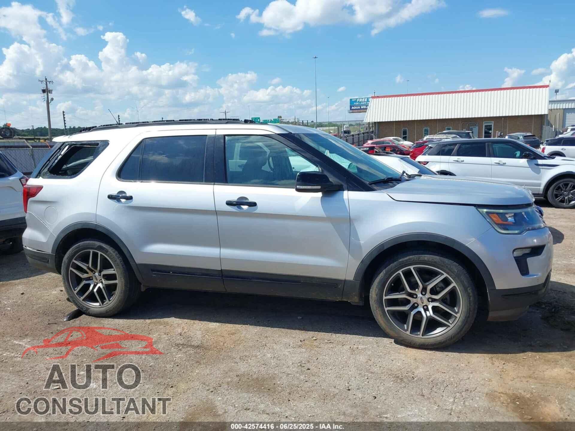 FORD EXPLORER 2018 - 1FM5K8GT8JGB13469