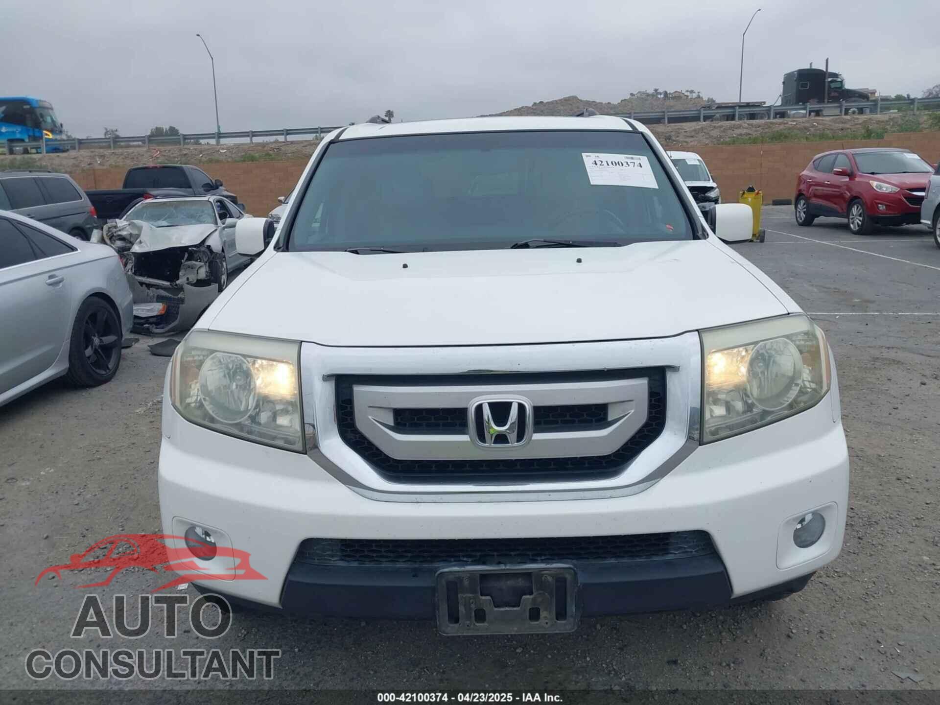 HONDA PILOT 2011 - 5FNYF3H57BB016834