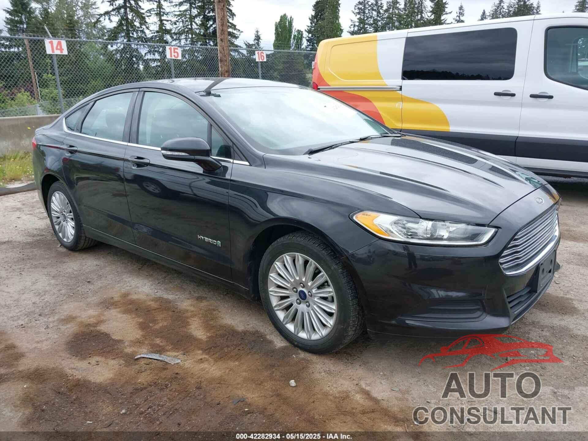 FORD FUSION HYBRID 2014 - 3FA6P0LUXER259791