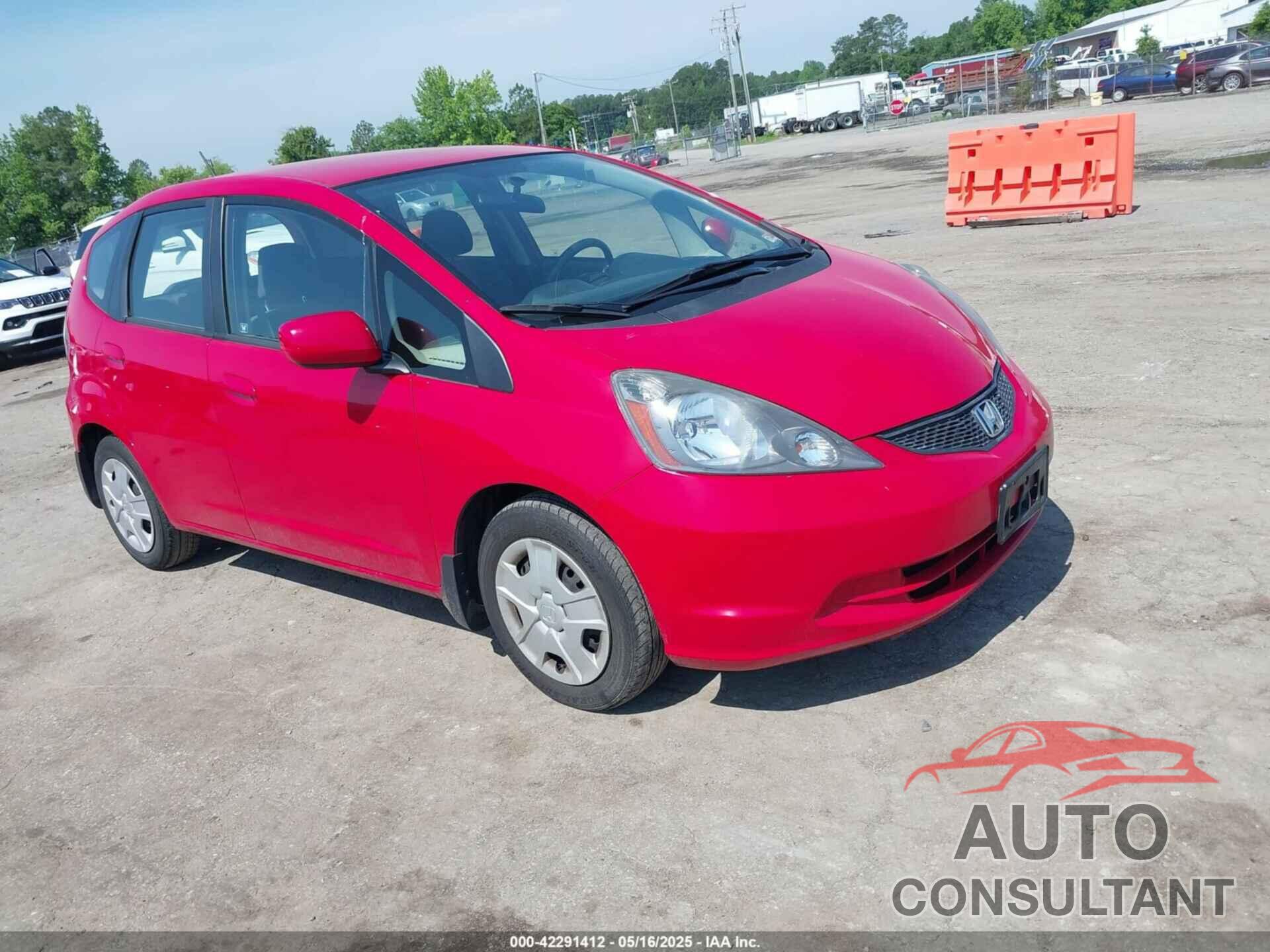 HONDA FIT 2013 - JHMGE8H30DC072896