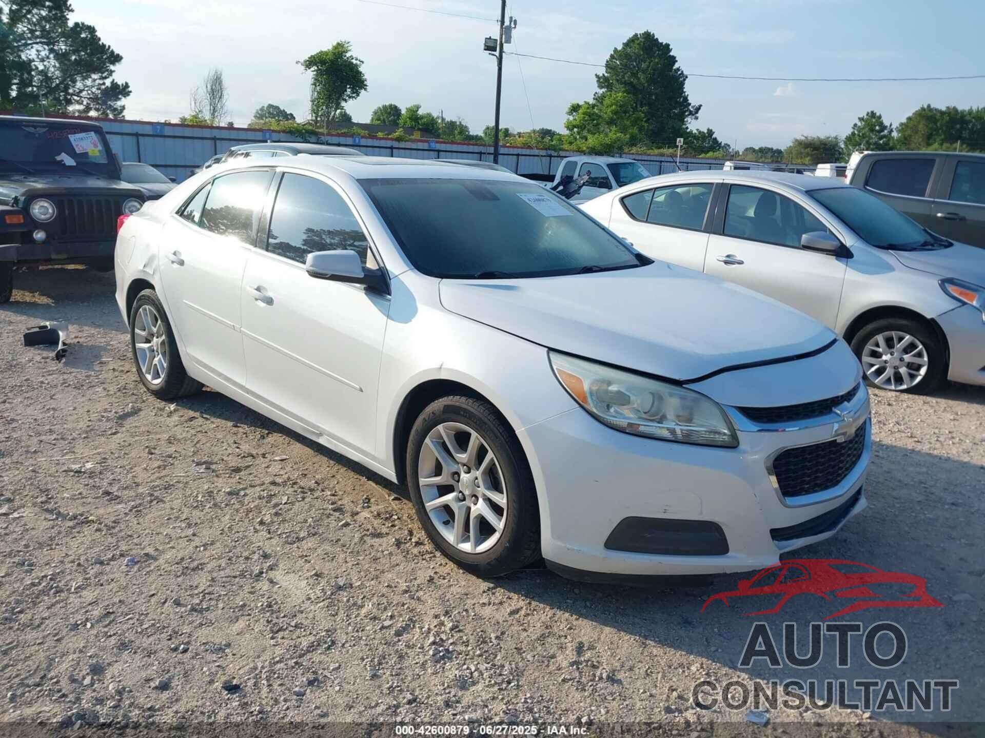 CHEVROLET MALIBU 2015 - 1G11C5SL8FF191214