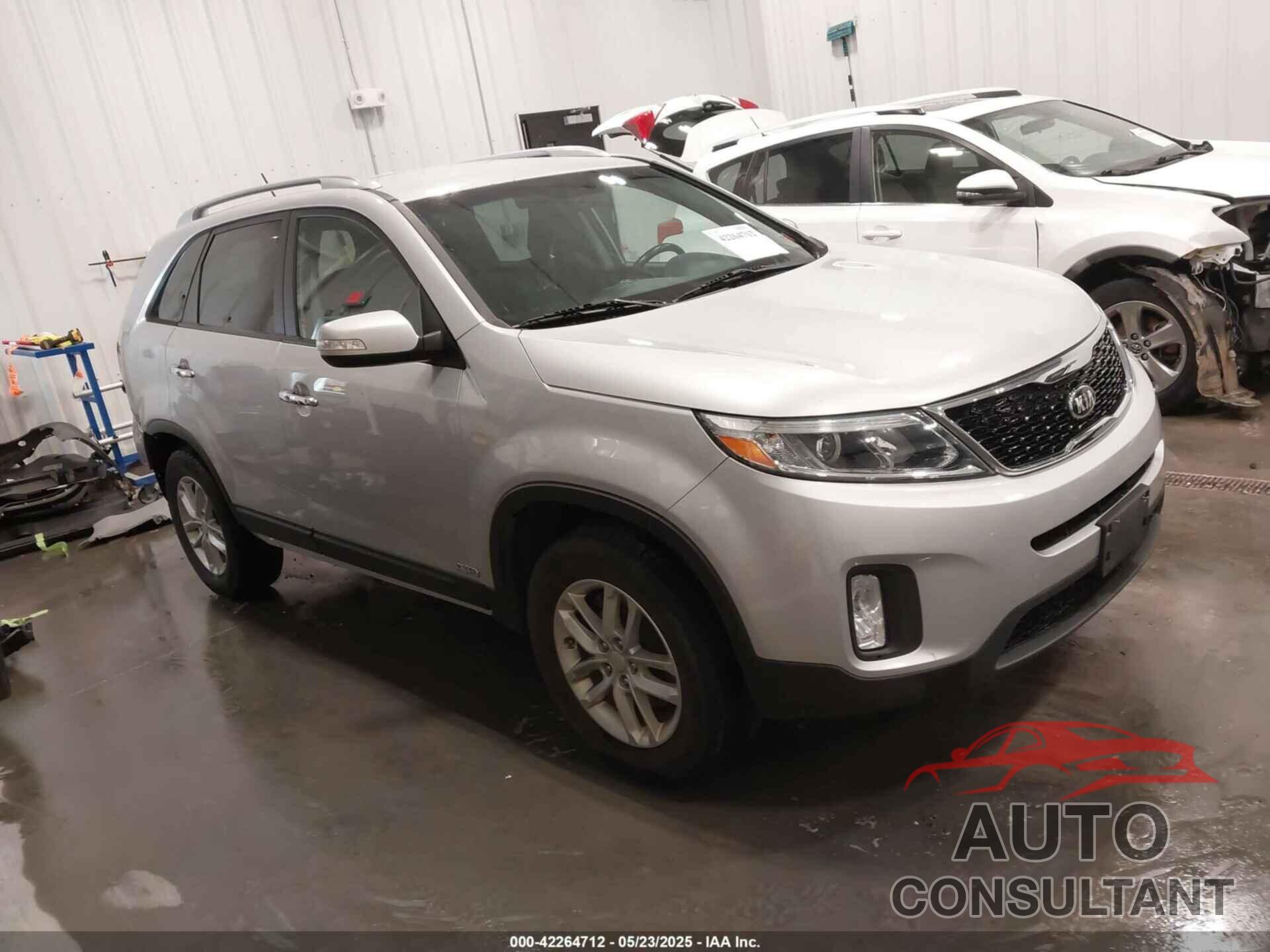 KIA SORENTO 2014 - 5XYKTCA63EG524362