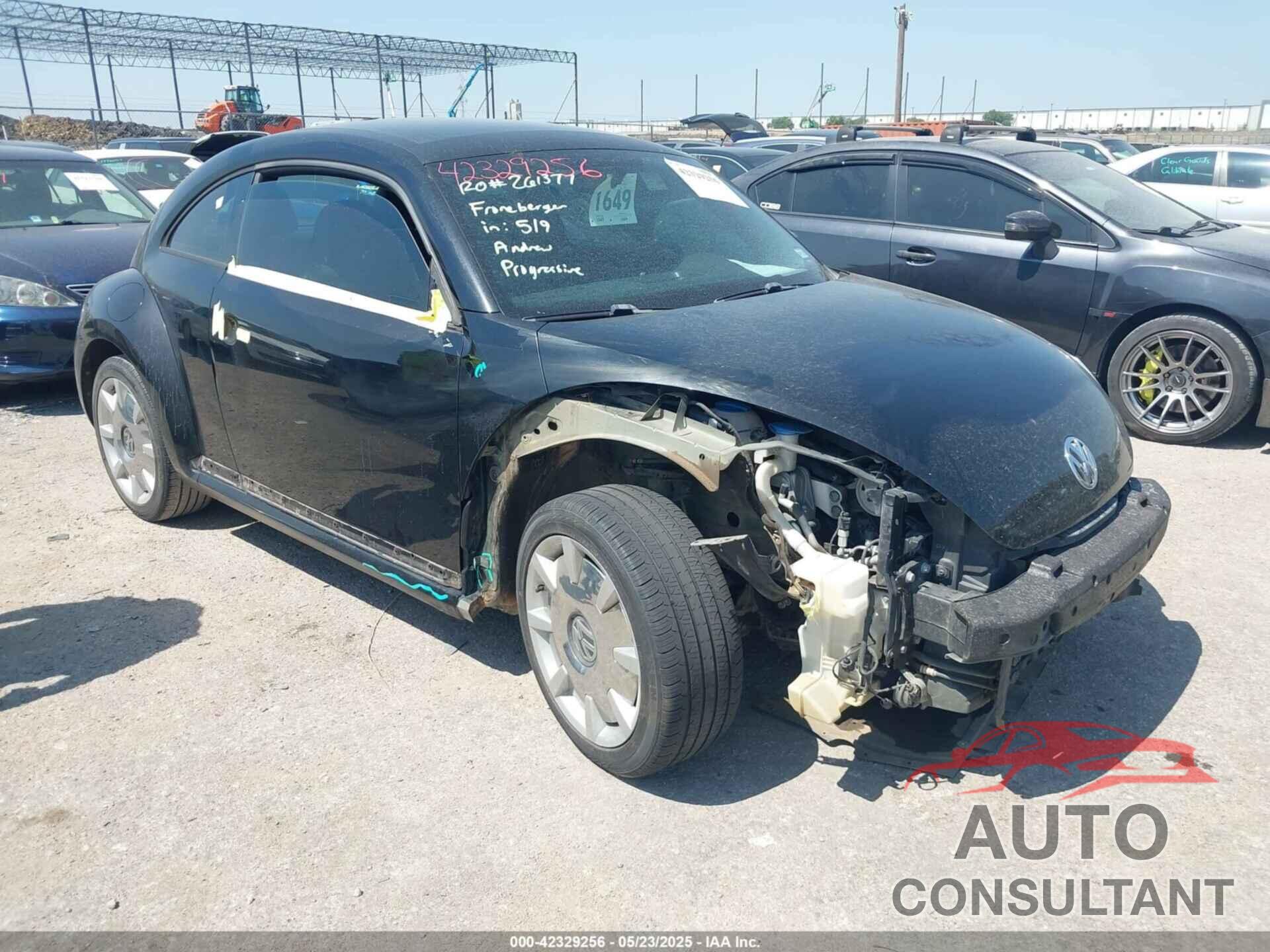 VOLKSWAGEN BEETLE 2013 - 3VWHX7AT3DM603962