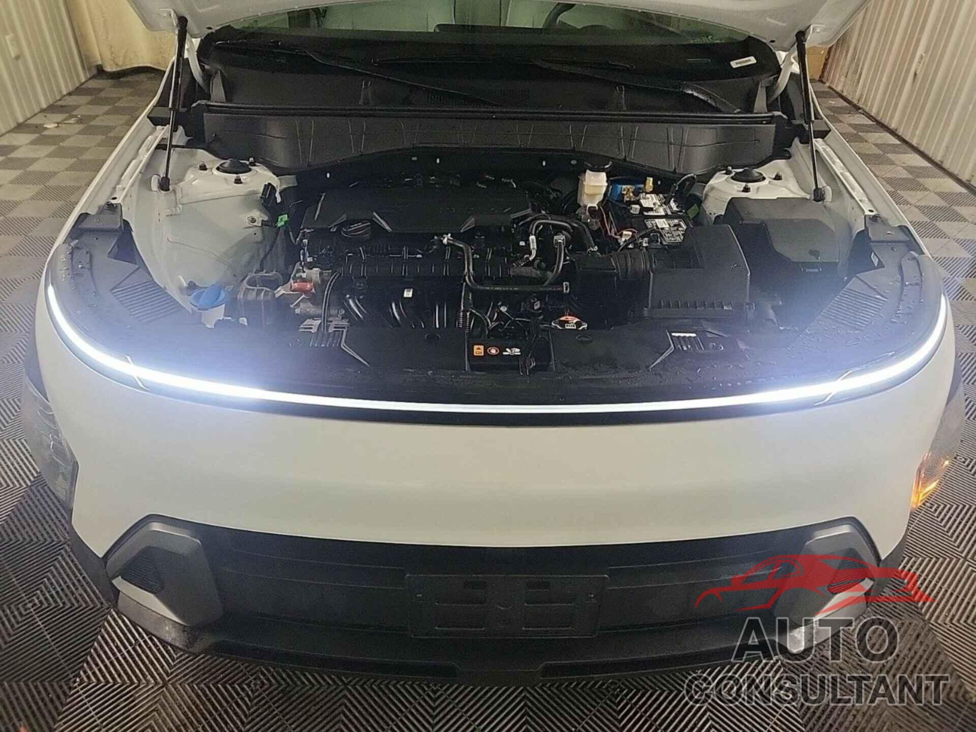 HYUNDAI KONA 2024 - KM8HACAB1RU146331