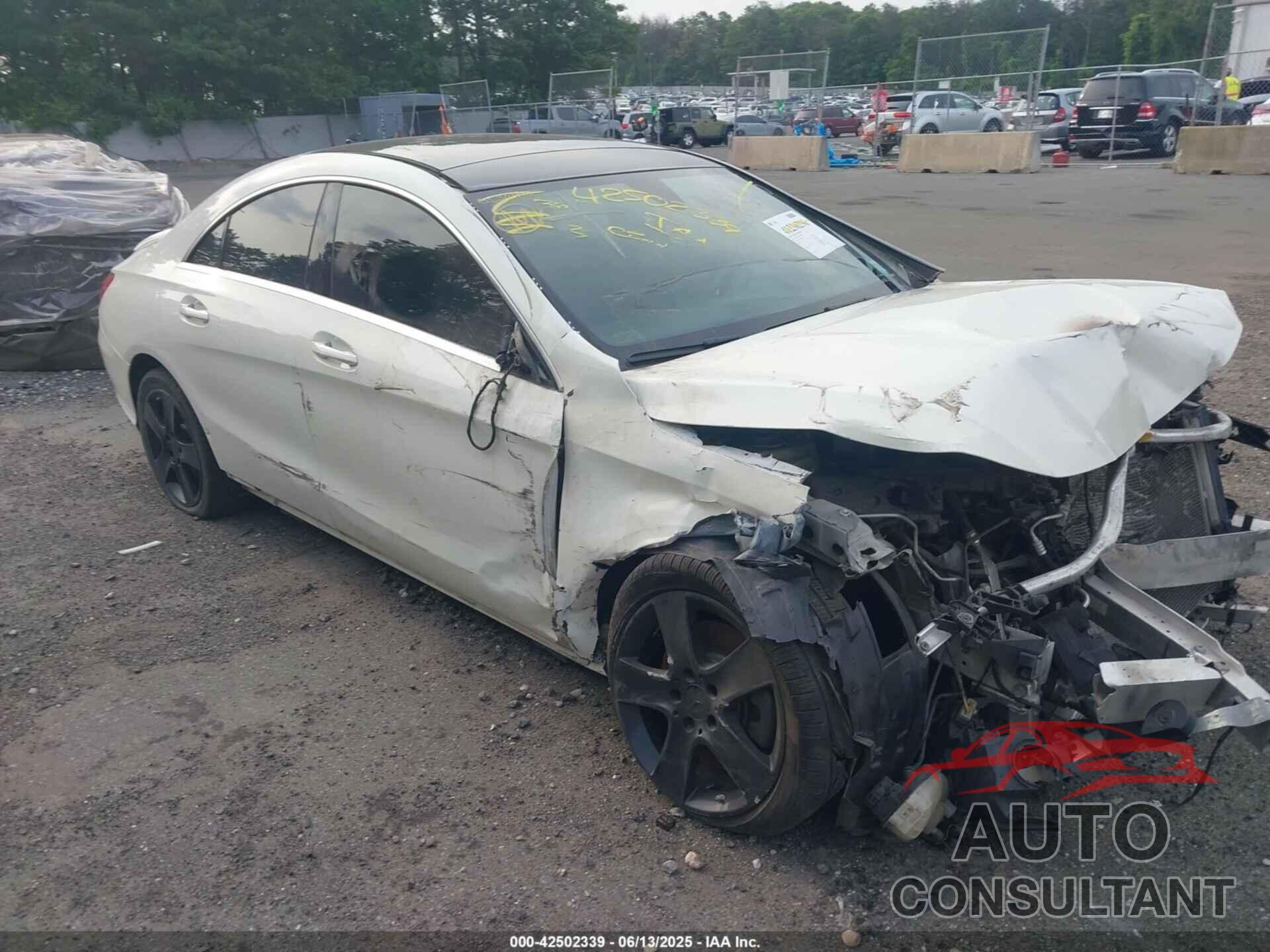 MERCEDES-BENZ CLA 250 2017 - WDDSJ4GB0HN398187