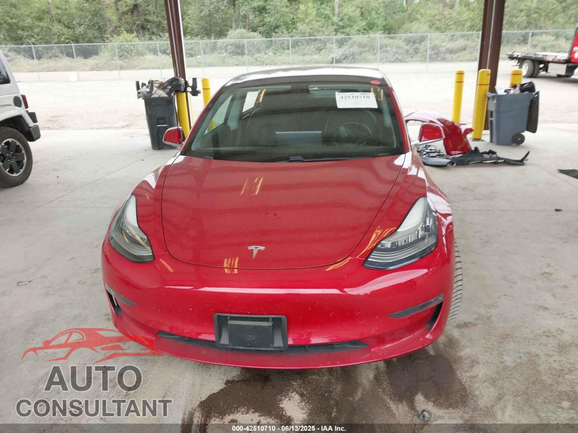TESLA MODEL 3 2018 - 5YJ3E1EB0JF146173