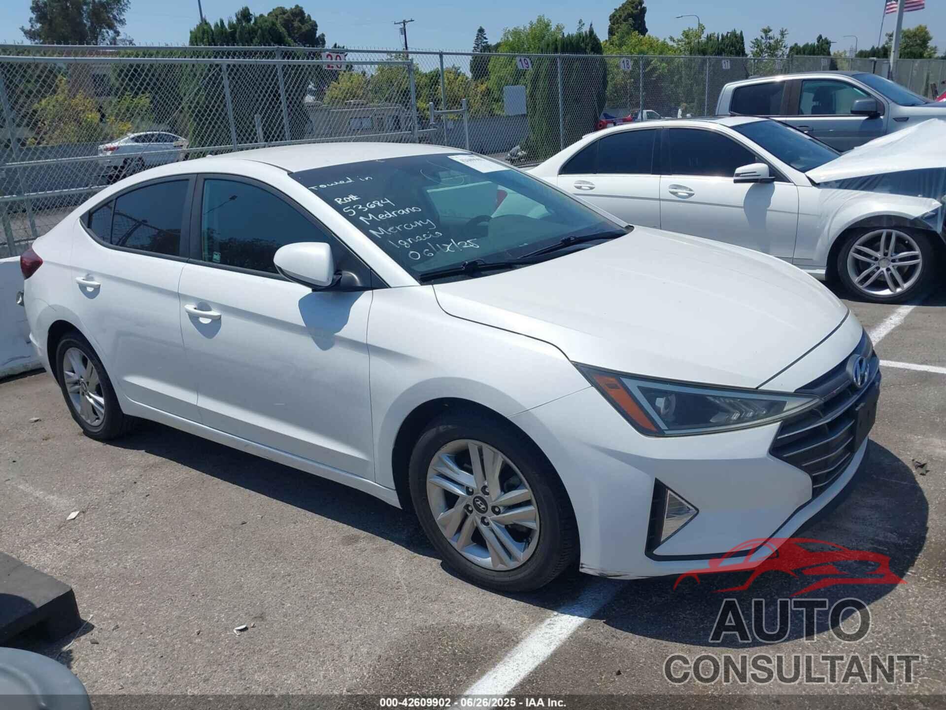 HYUNDAI ELANTRA 2020 - 5NPD84LF9LH571057