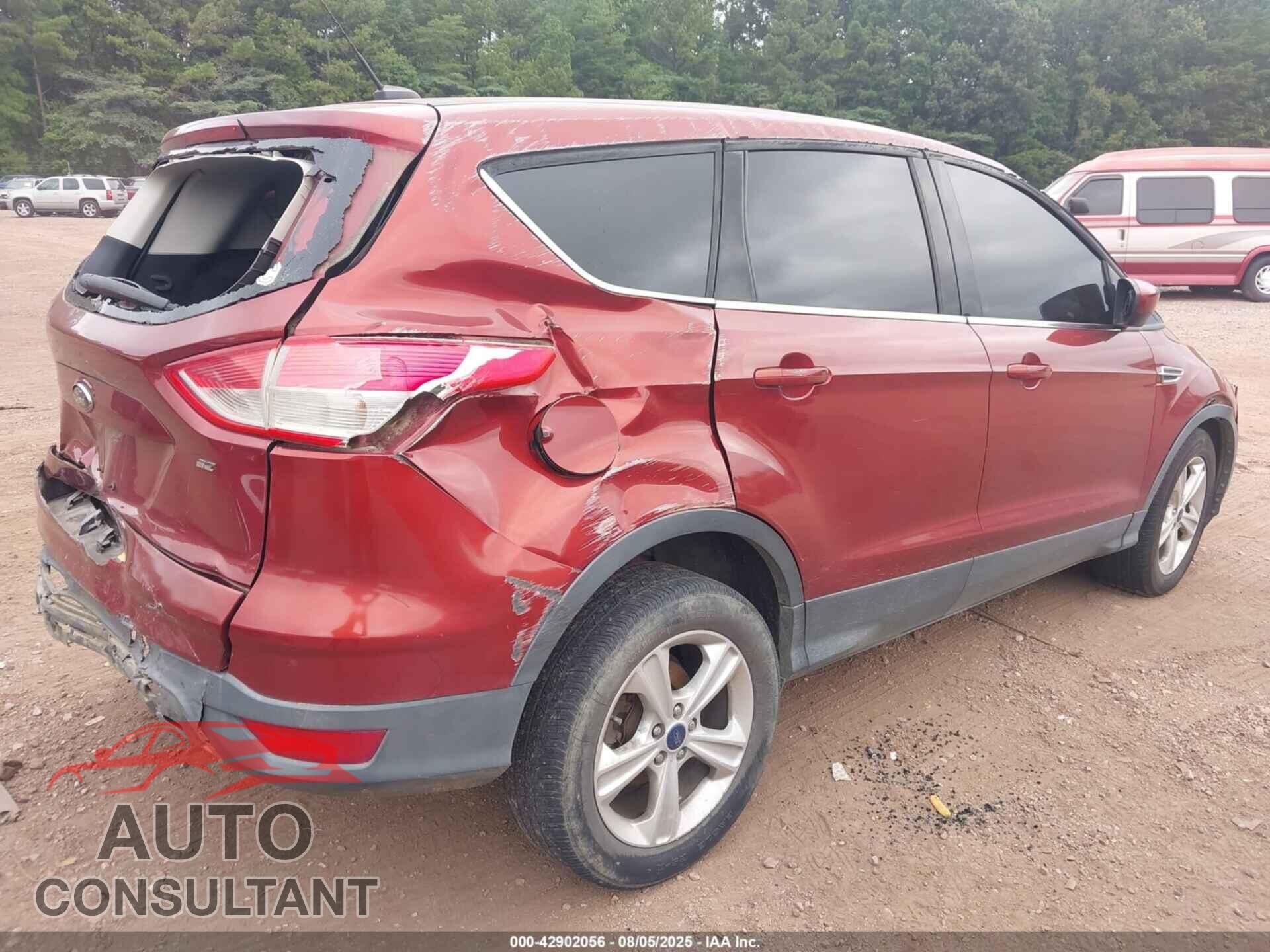 FORD ESCAPE 2015 - 1FMCU0G78FUA73277