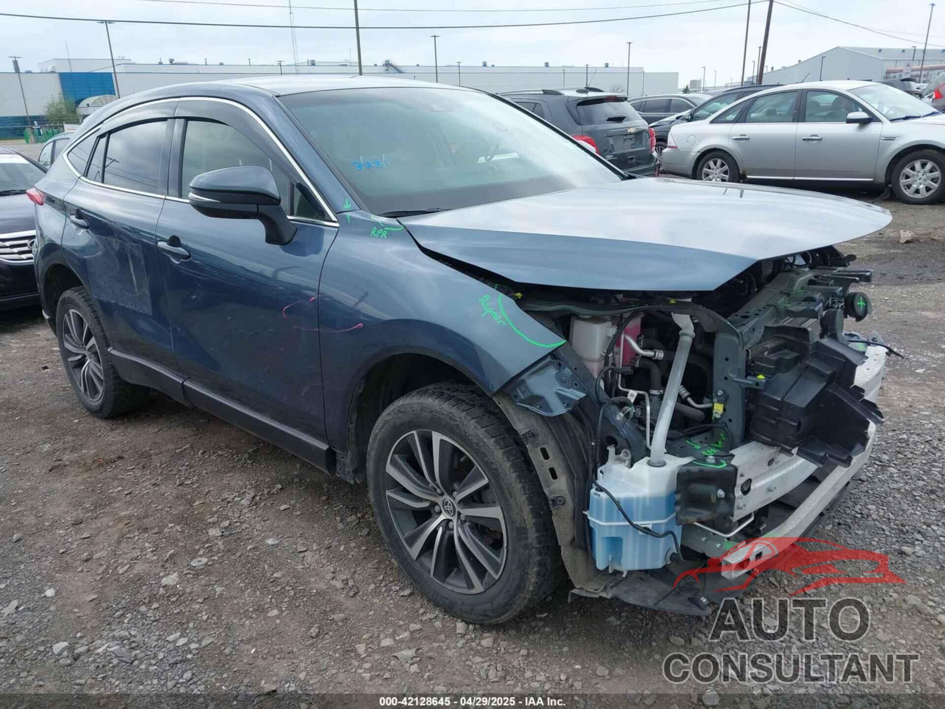 TOYOTA VENZA 2022 - JTEAAAAH8NJ092371