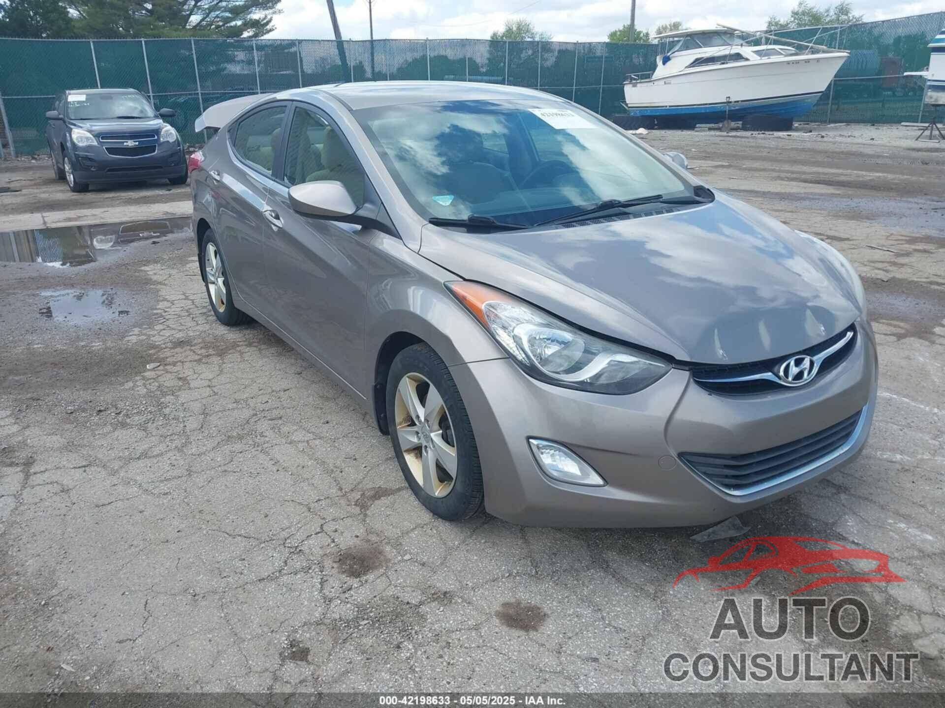 HYUNDAI ELANTRA 2013 - 5NPDH4AE6DH171453