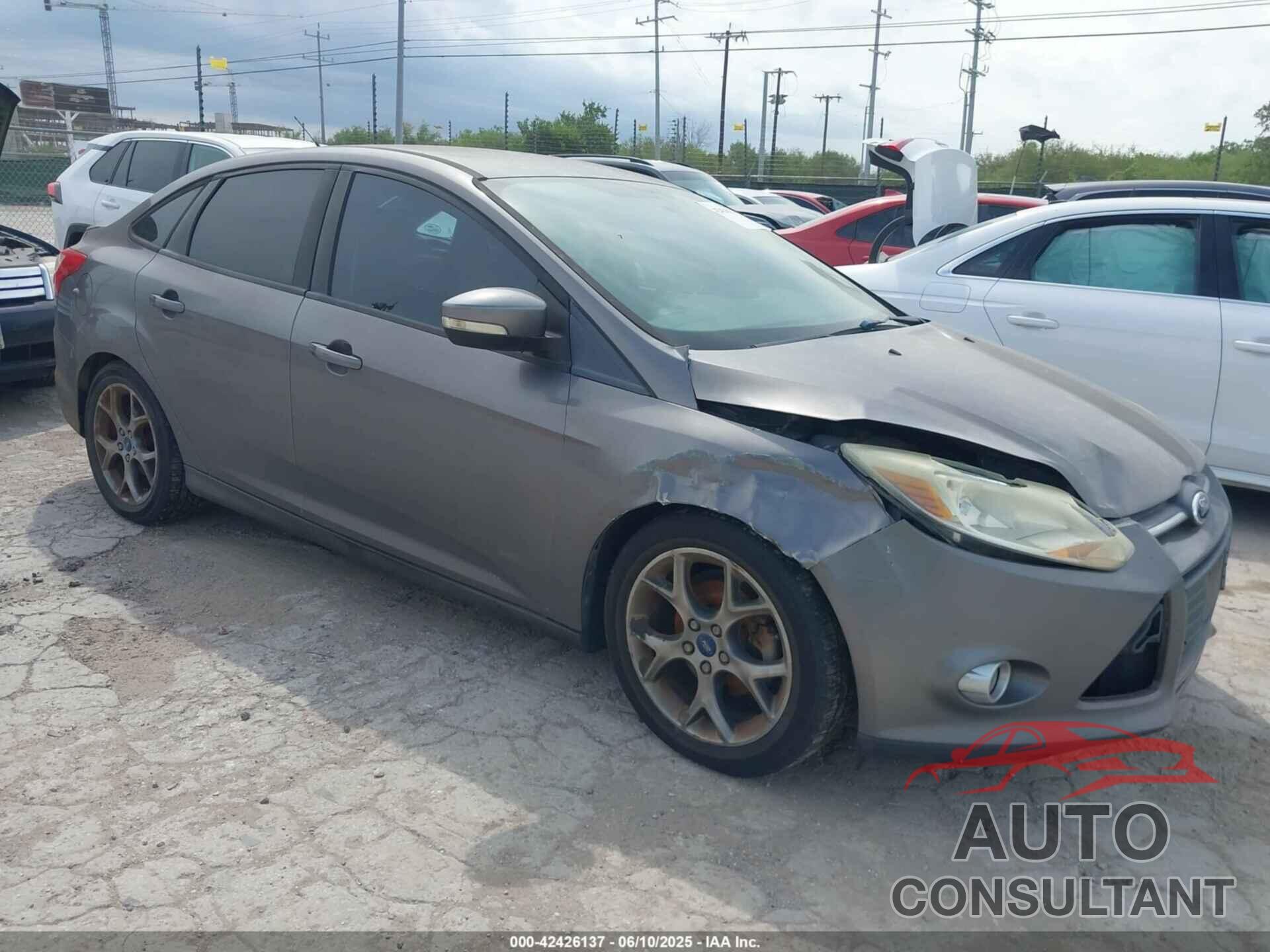 FORD FOCUS 2014 - 1FADP3F22EL373074