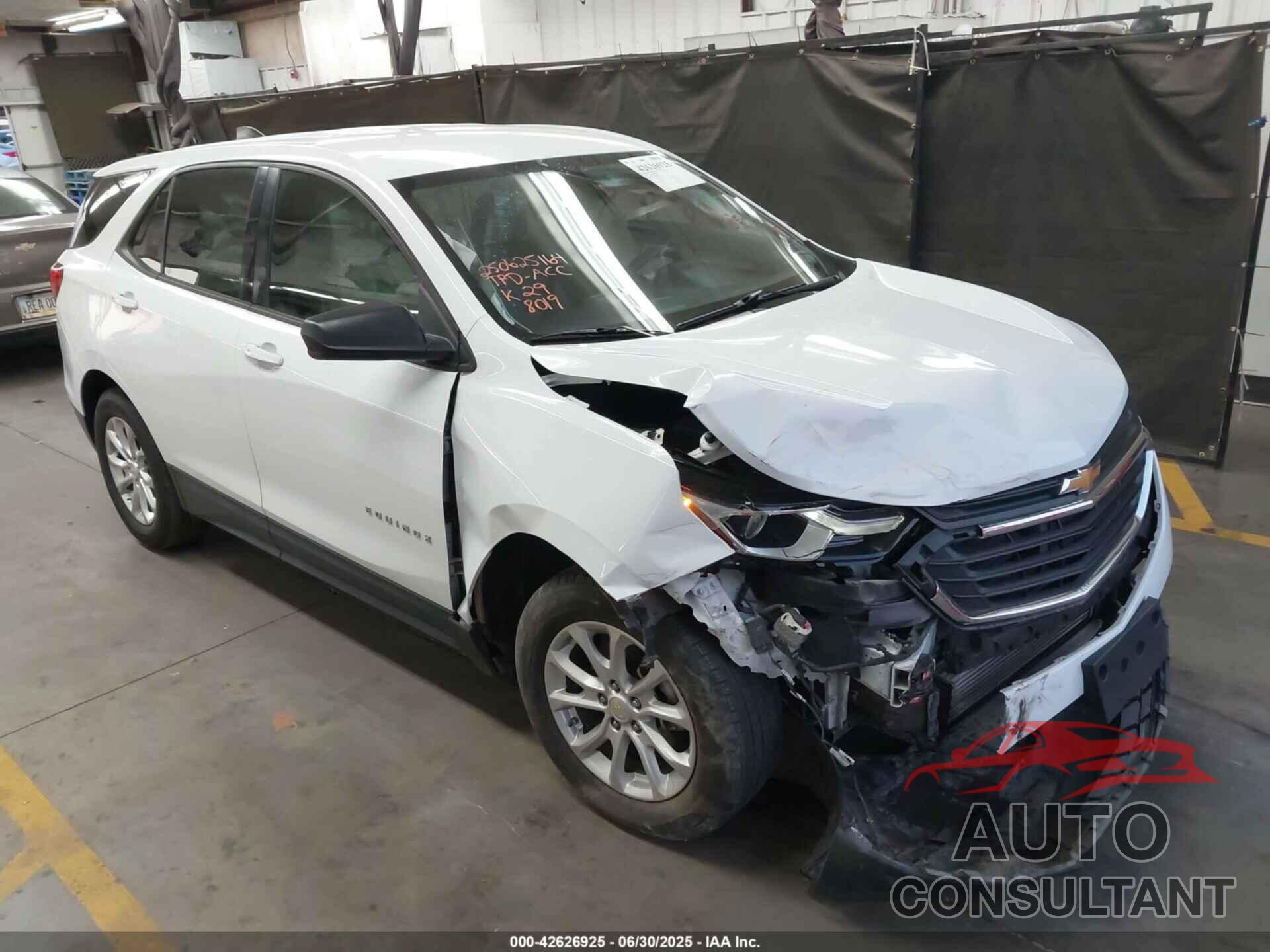 CHEVROLET EQUINOX 2018 - 2GNAXHEV6J6198019