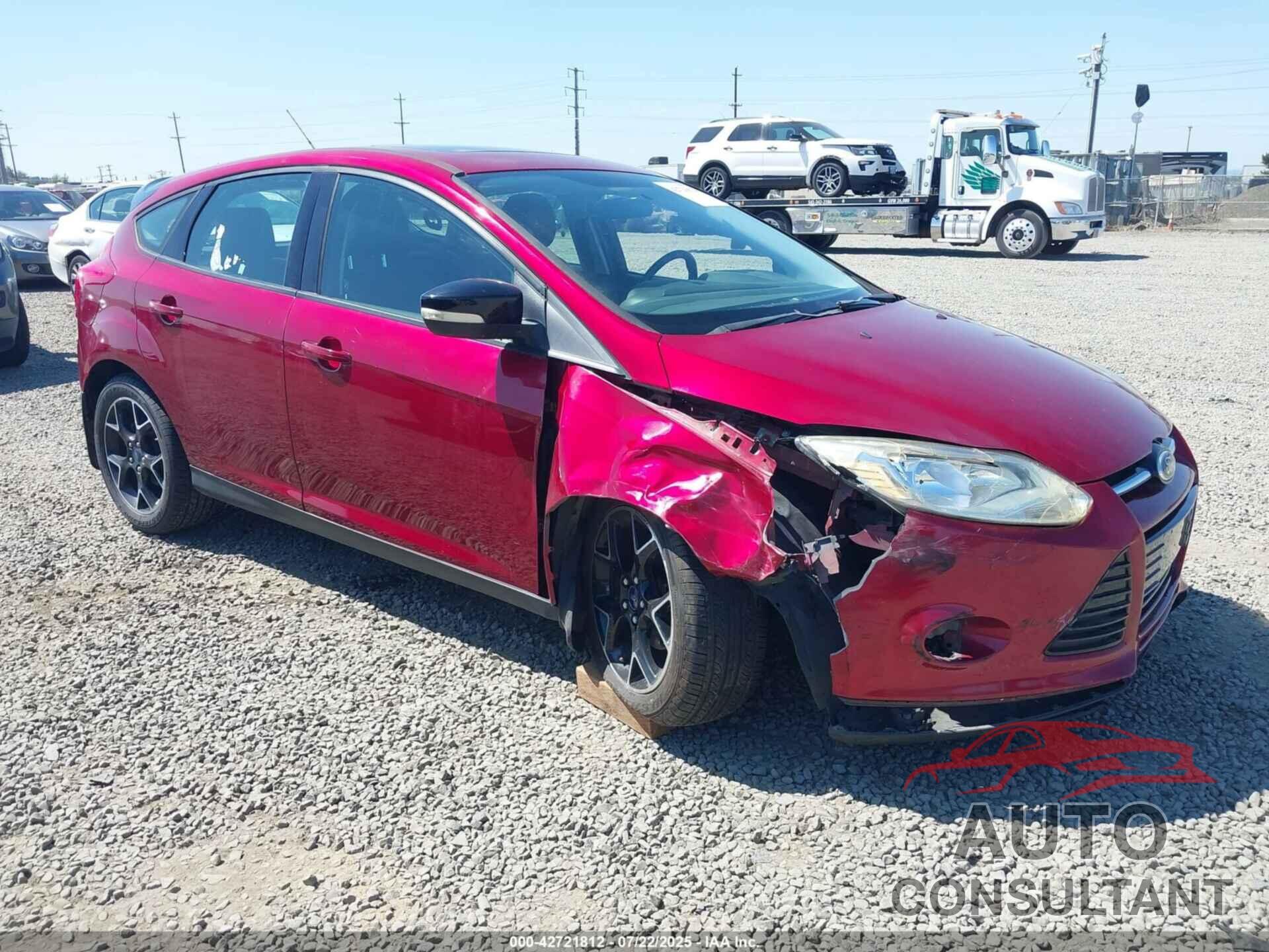 FORD FOCUS 2014 - 1FADP3K2XEL274315