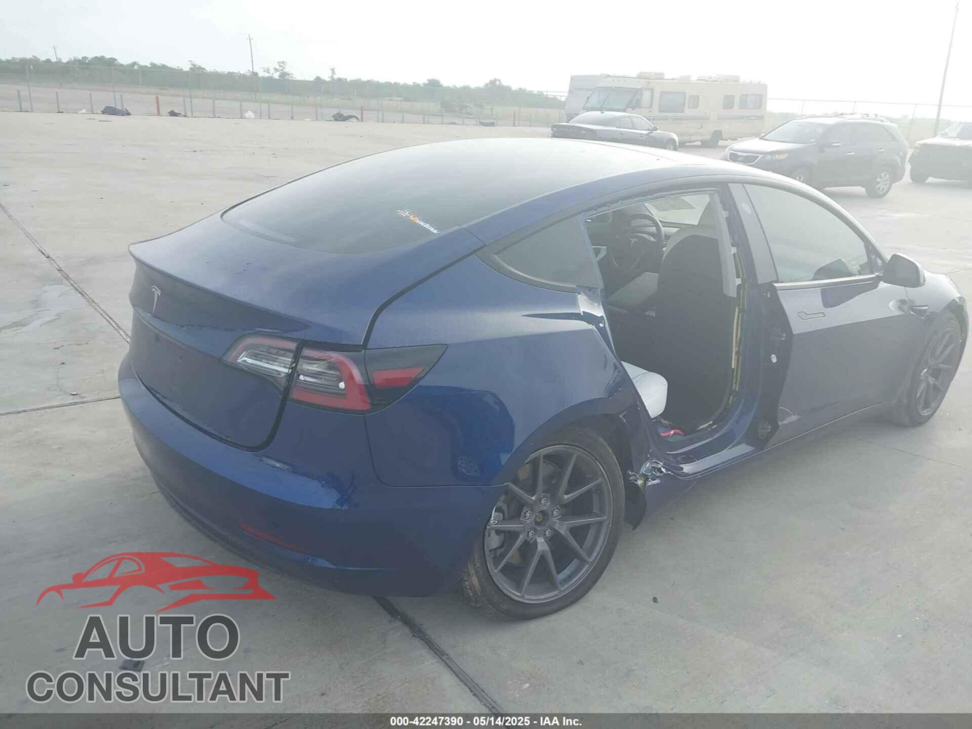 TESLA MODEL 3 2021 - 5YJ3E1EA7MF854383