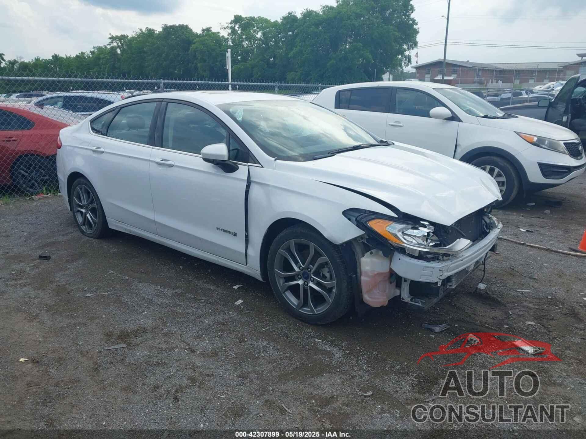 FORD FUSION HYBRID 2017 - 3FA6P0LU7HR287715