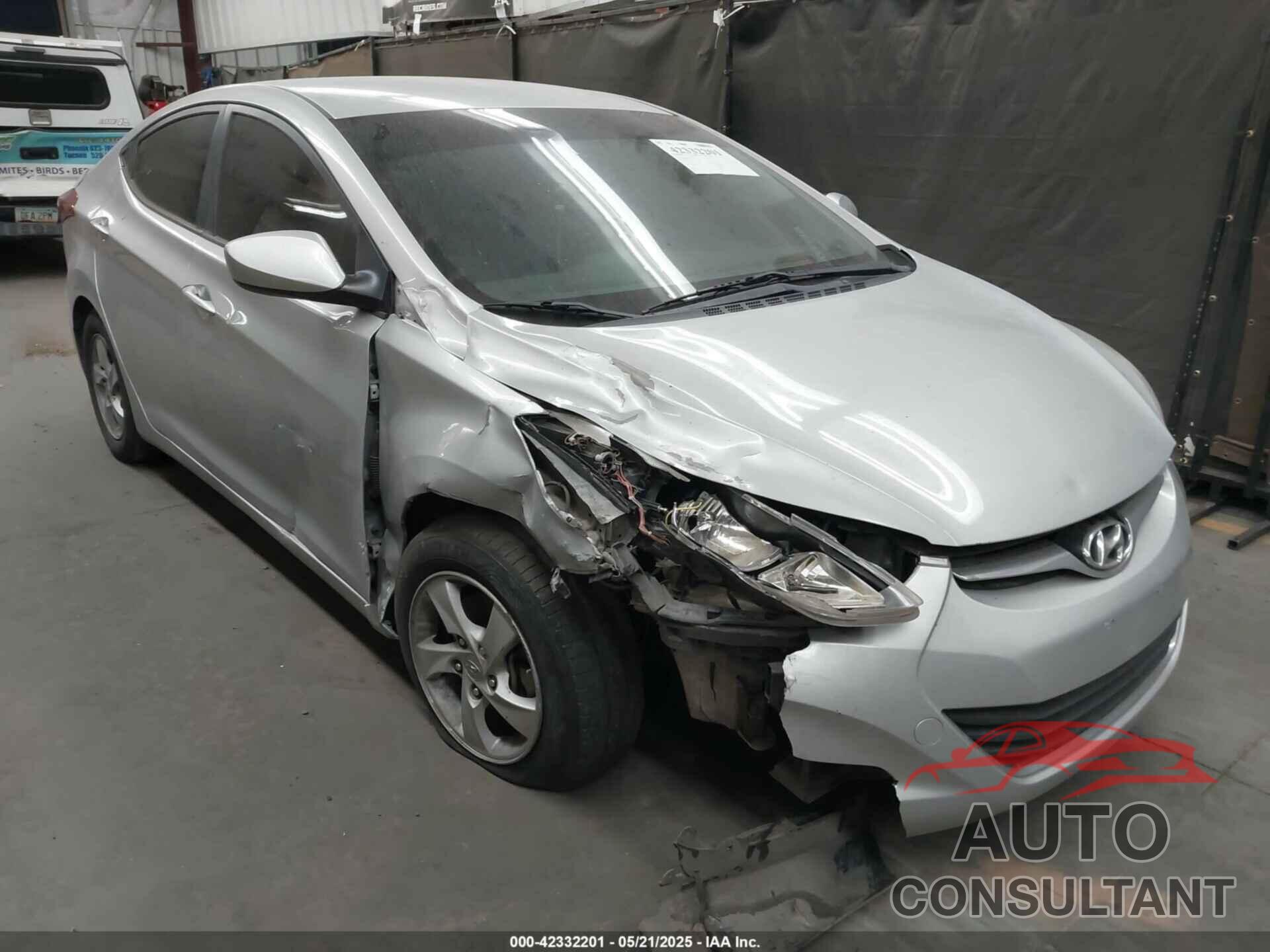 HYUNDAI ELANTRA 2015 - KMHDH4AE7FU227971