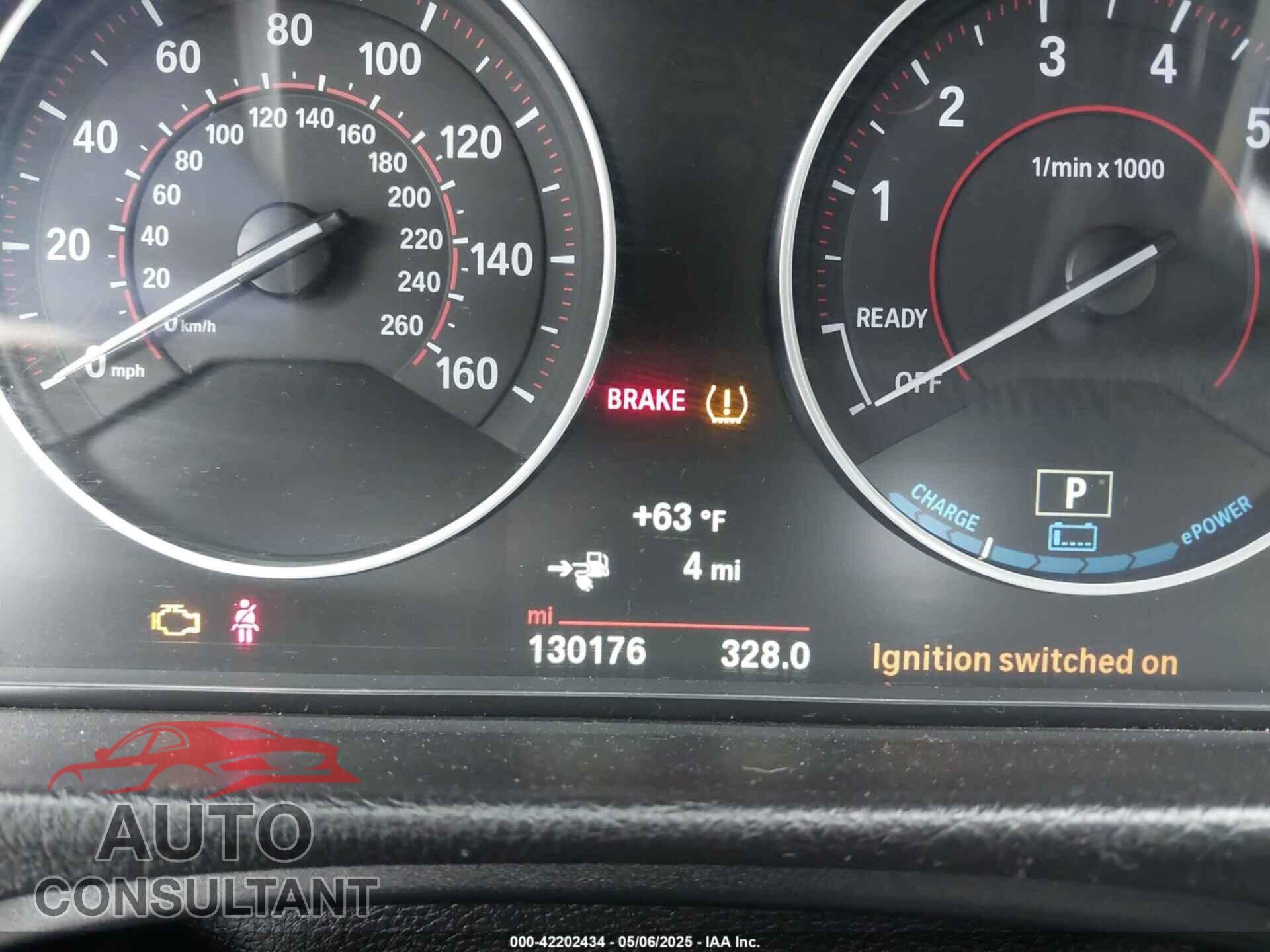 BMW 330E 2017 - WBA8E1C31HA156762