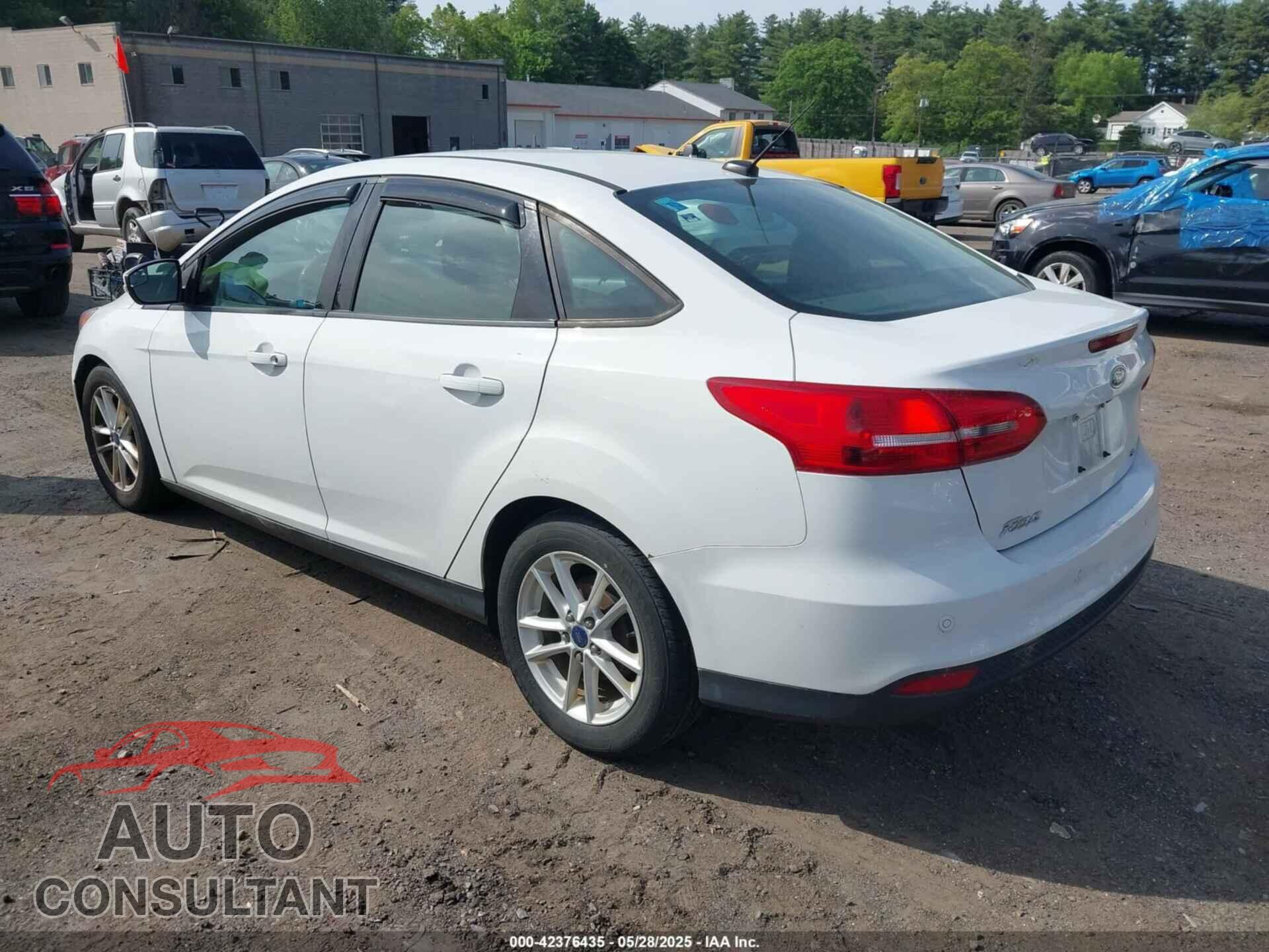 FORD FOCUS 2016 - 1FADP3F27GL248431