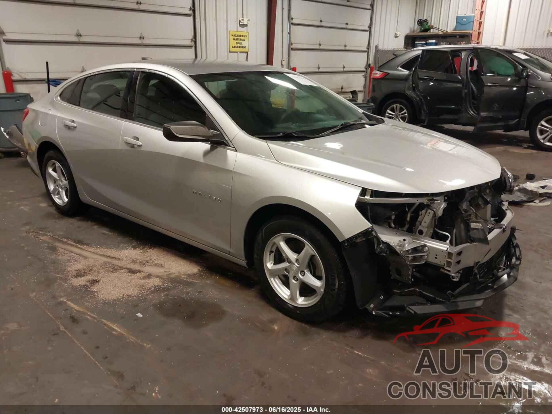 CHEVROLET MALIBU 2018 - 1G1ZB5ST5JF229822