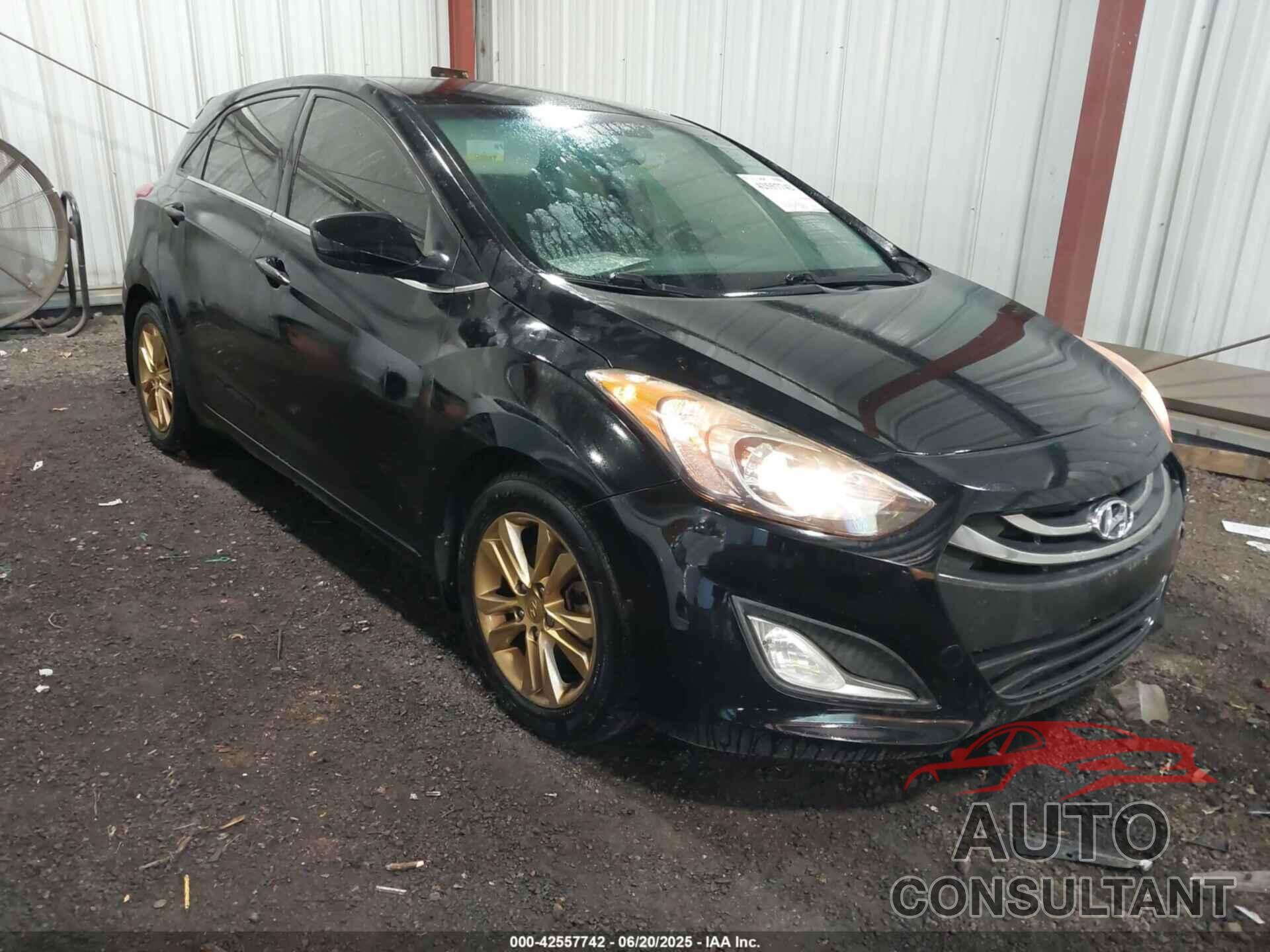 HYUNDAI ELANTRA GT 2013 - KMHD35LE4DU059463