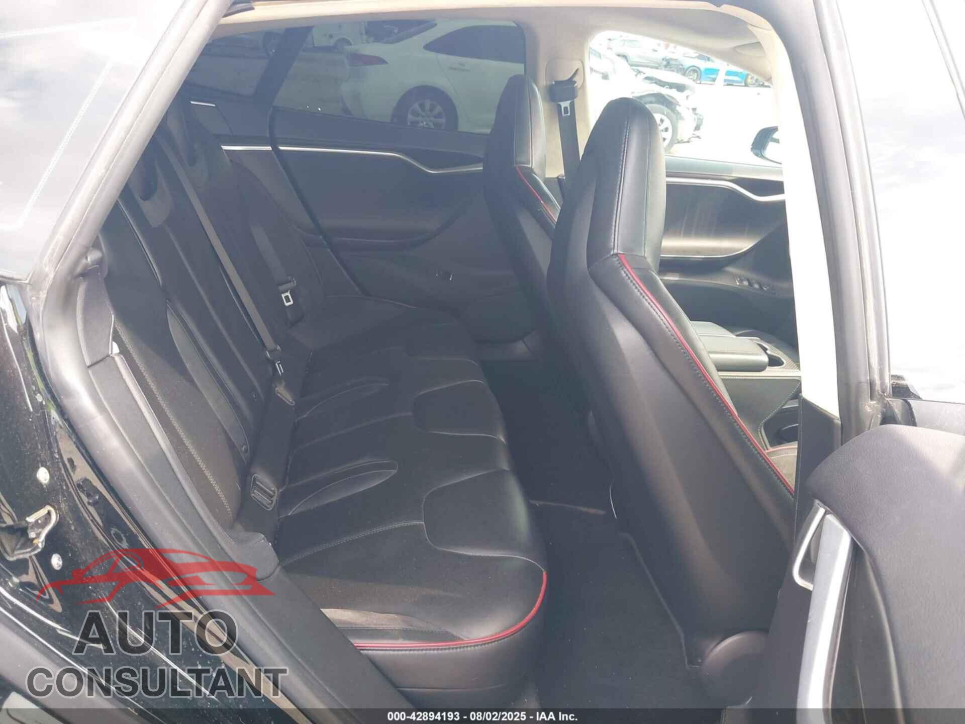 TESLA MODEL S 2013 - 5YJSA1DP5DFP11140