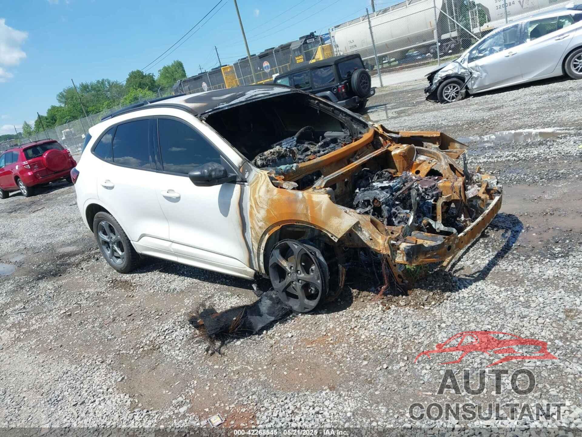 FORD ESCAPE 2023 - 1FMCU0MNXPUB20734