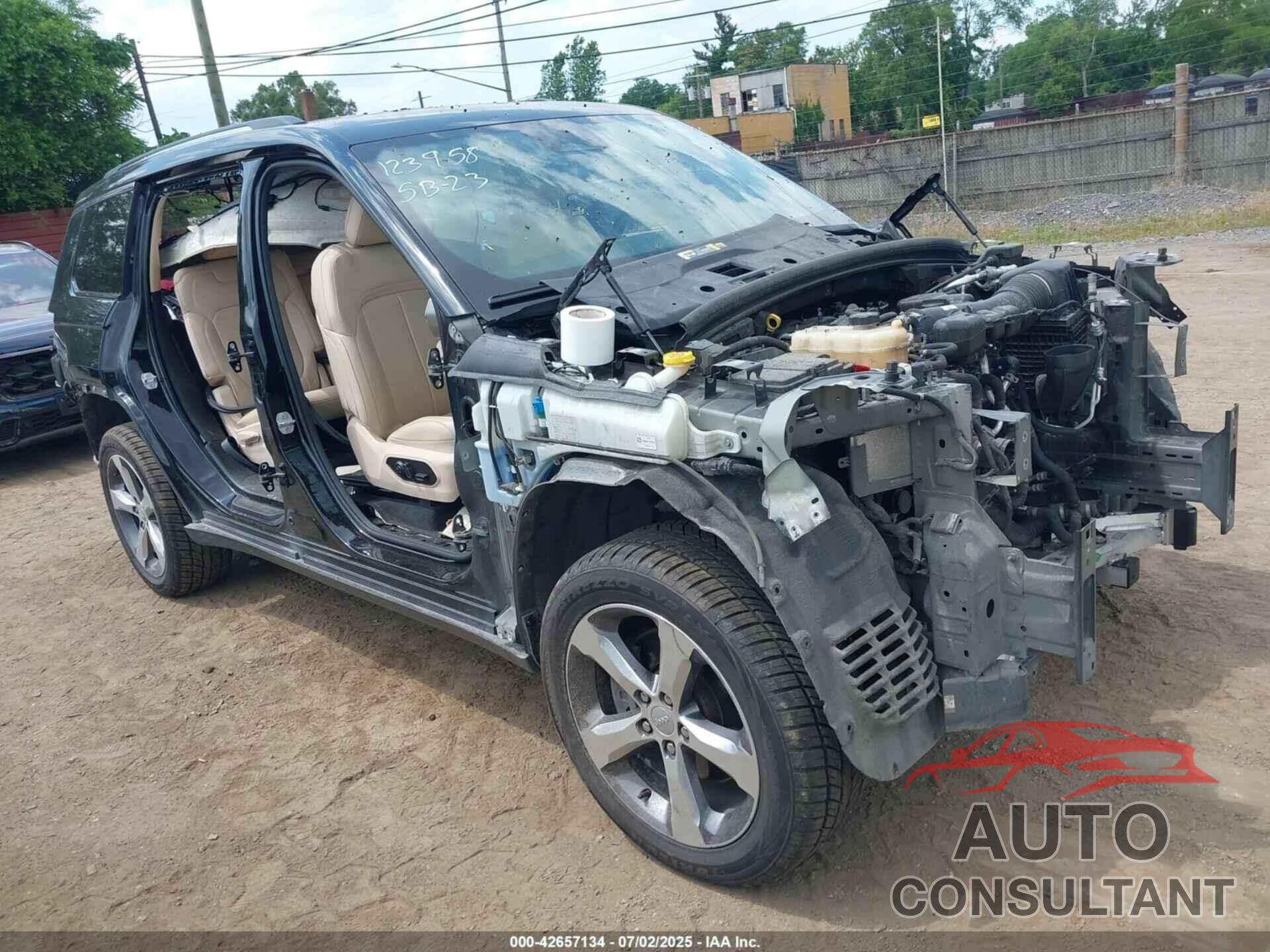 JEEP GRAND CHEROKEE L 2021 - 1C4RJKBG9M8123958