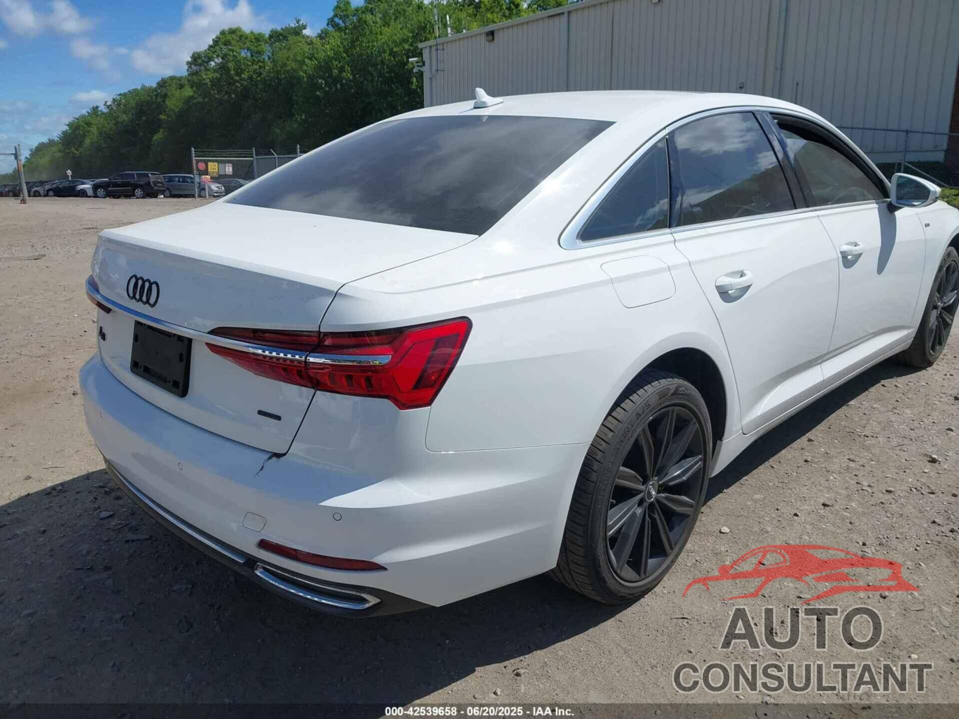 AUDI A6 2019 - WAUD8AF25KN129671
