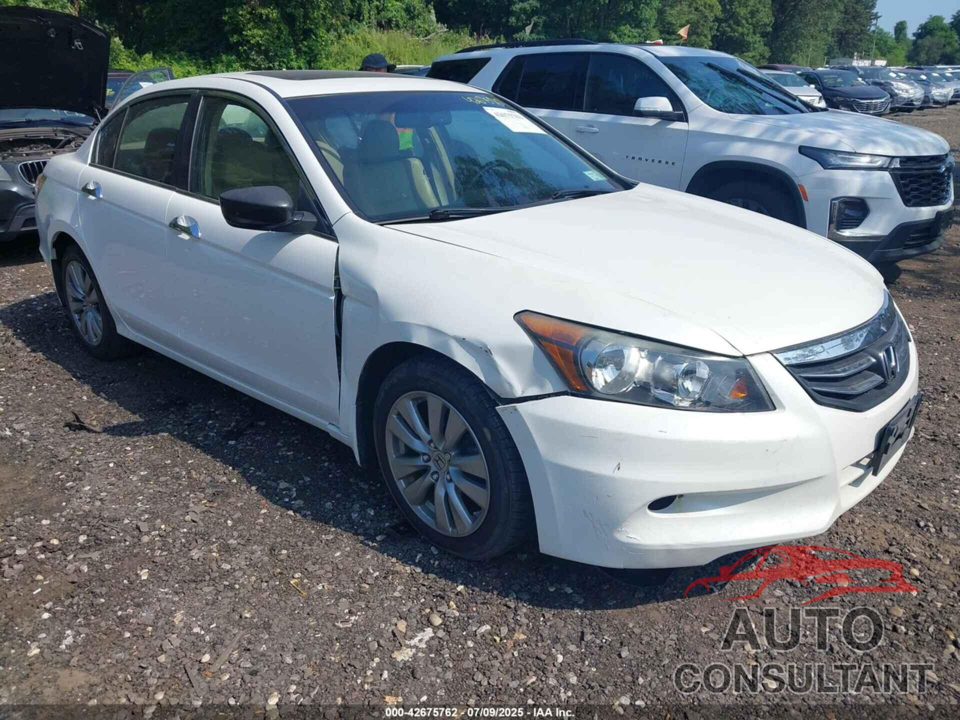 HONDA ACCORD 2012 - 1HGCP3F84CA034921