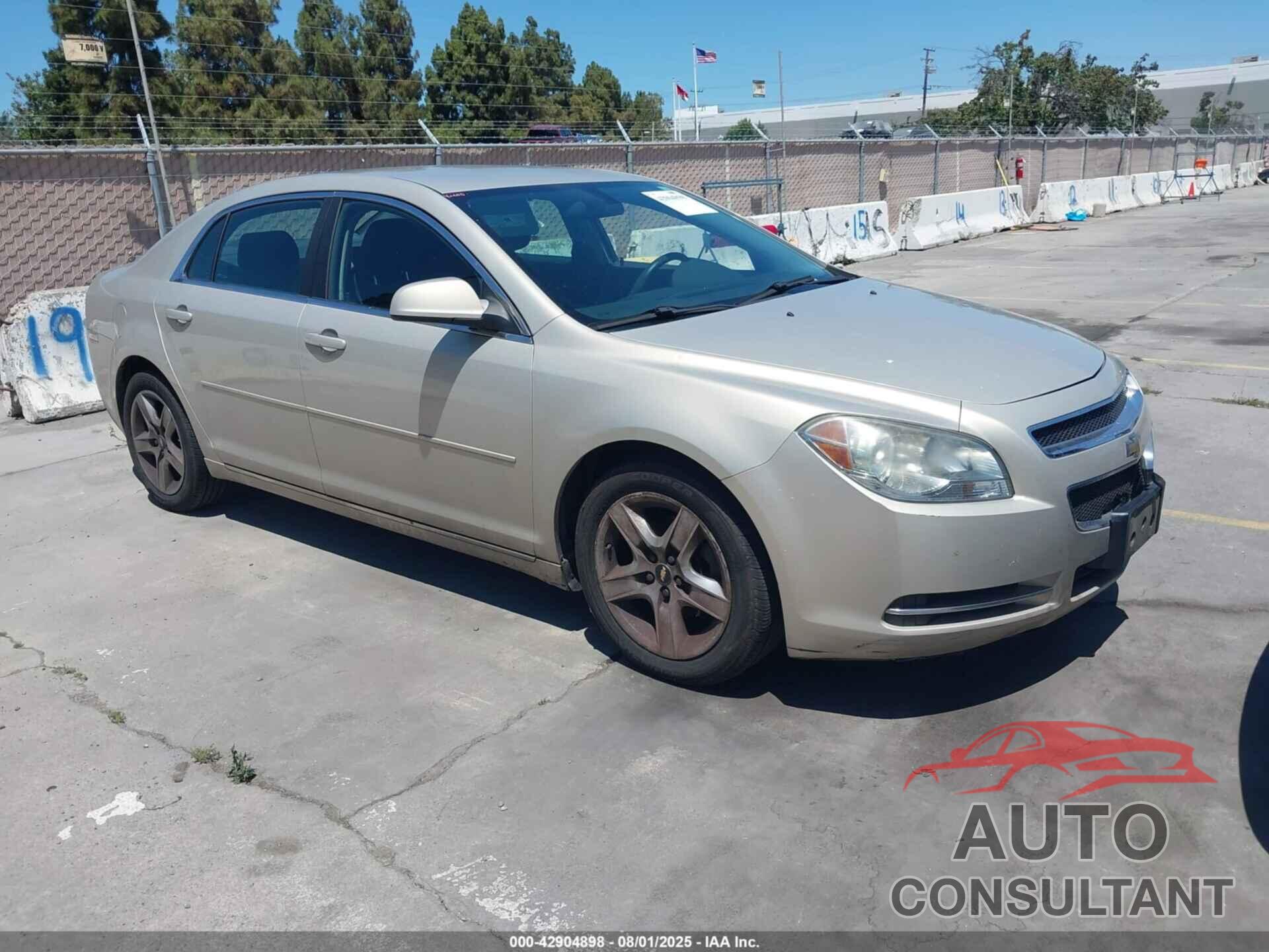 CHEVROLET MALIBU 2010 - 1G1ZC5EB2AF289119
