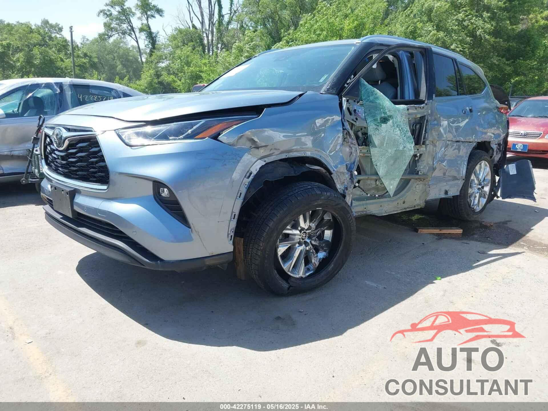 TOYOTA HIGHLANDER 2022 - 5TDDZRBH0NS192331