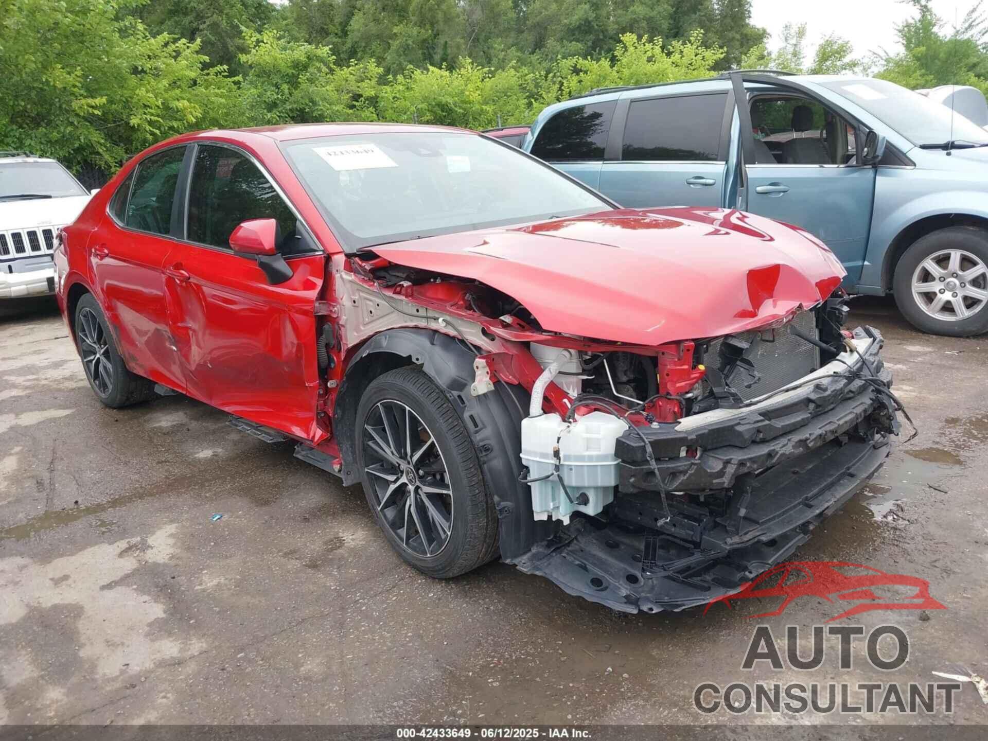 TOYOTA CAMRY 2021 - 4T1G11AK7MU464110