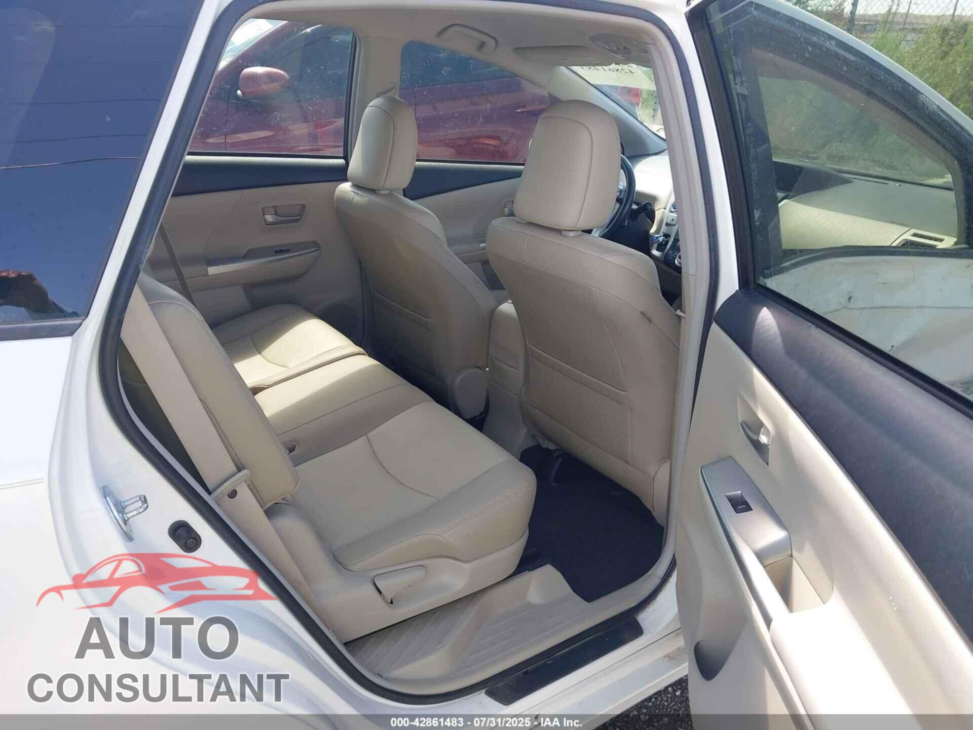 TOYOTA PRIUS V 2013 - JTDZN3EU8D3211778