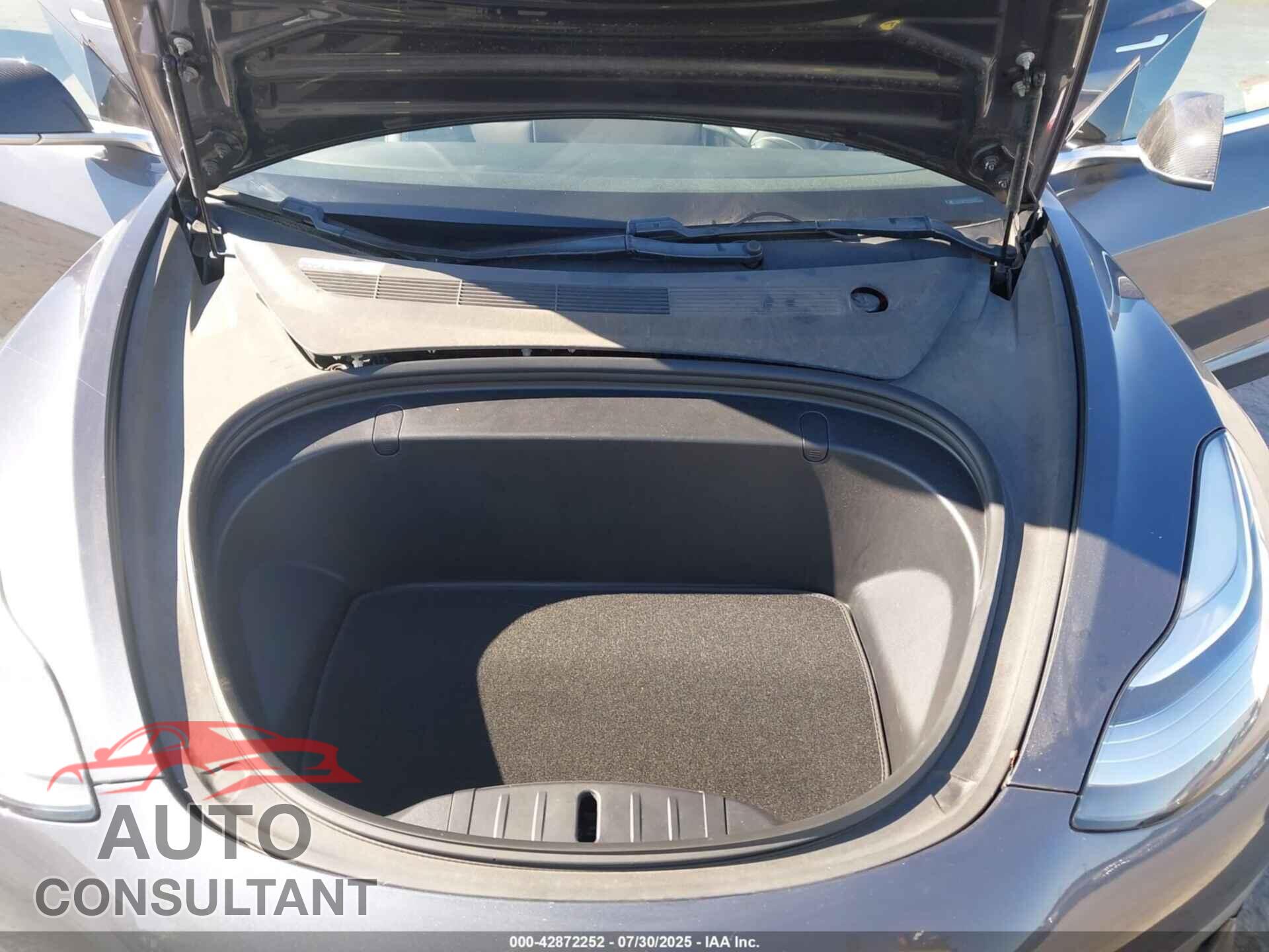 TESLA MODEL 3 2018 - 5YJ3E1EA8JF024006