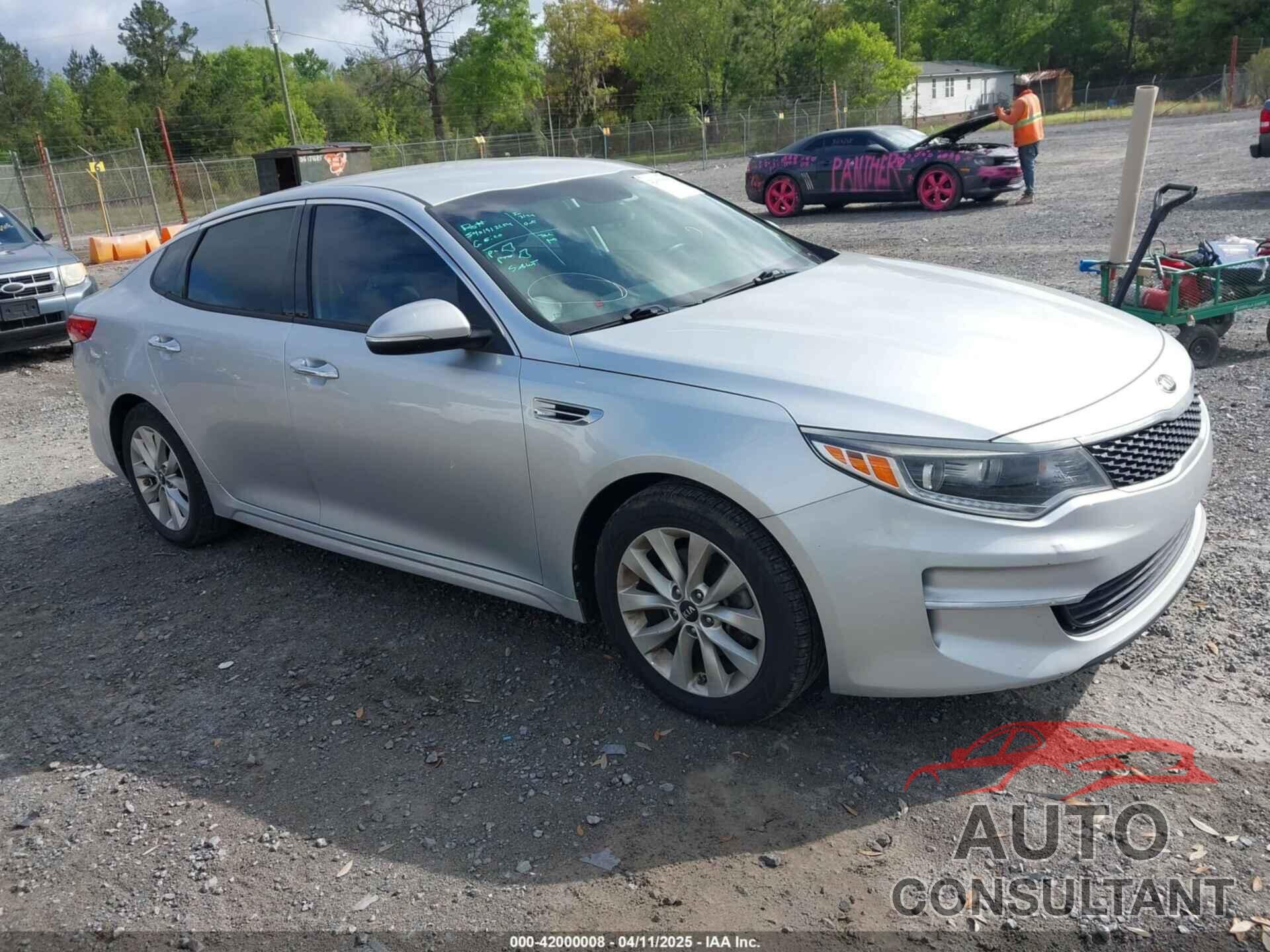 KIA OPTIMA 2018 - 5XXGU4L34JG237557