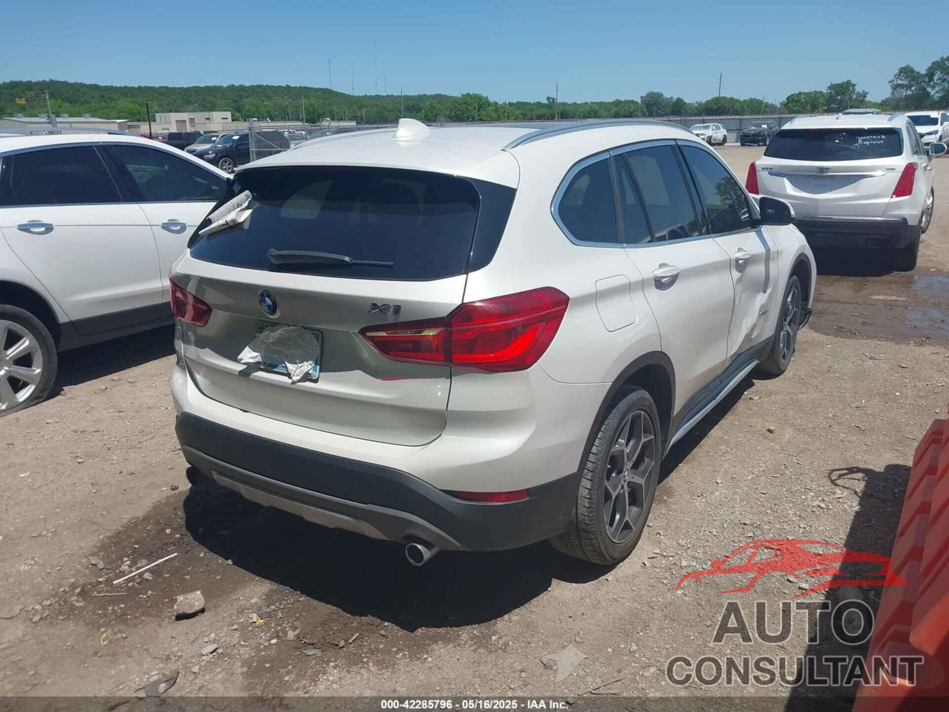 BMW X1 2018 - WBXHU7C37J5H38992