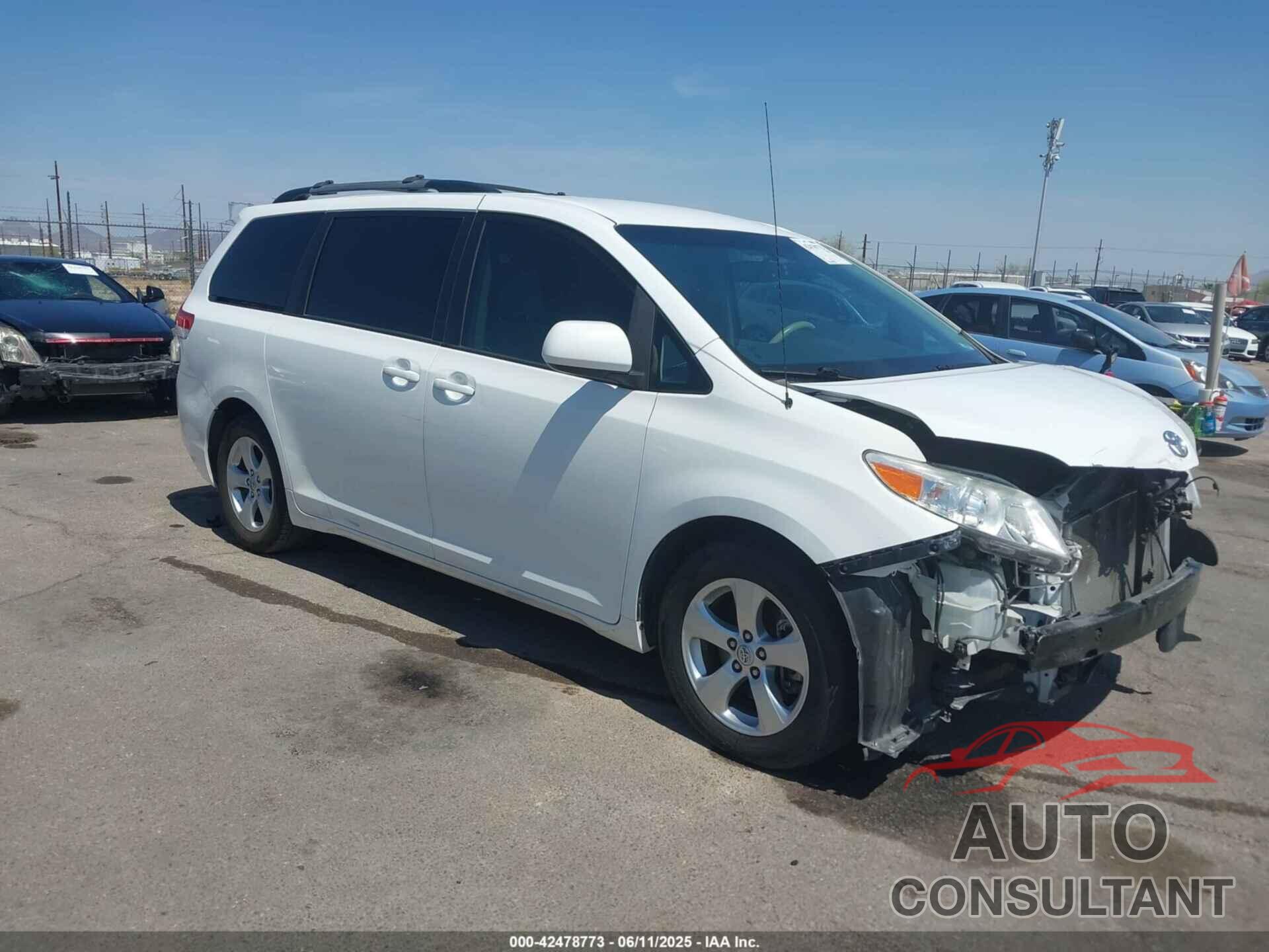 TOYOTA SIENNA 2013 - 5TDKK3DC1DS314901