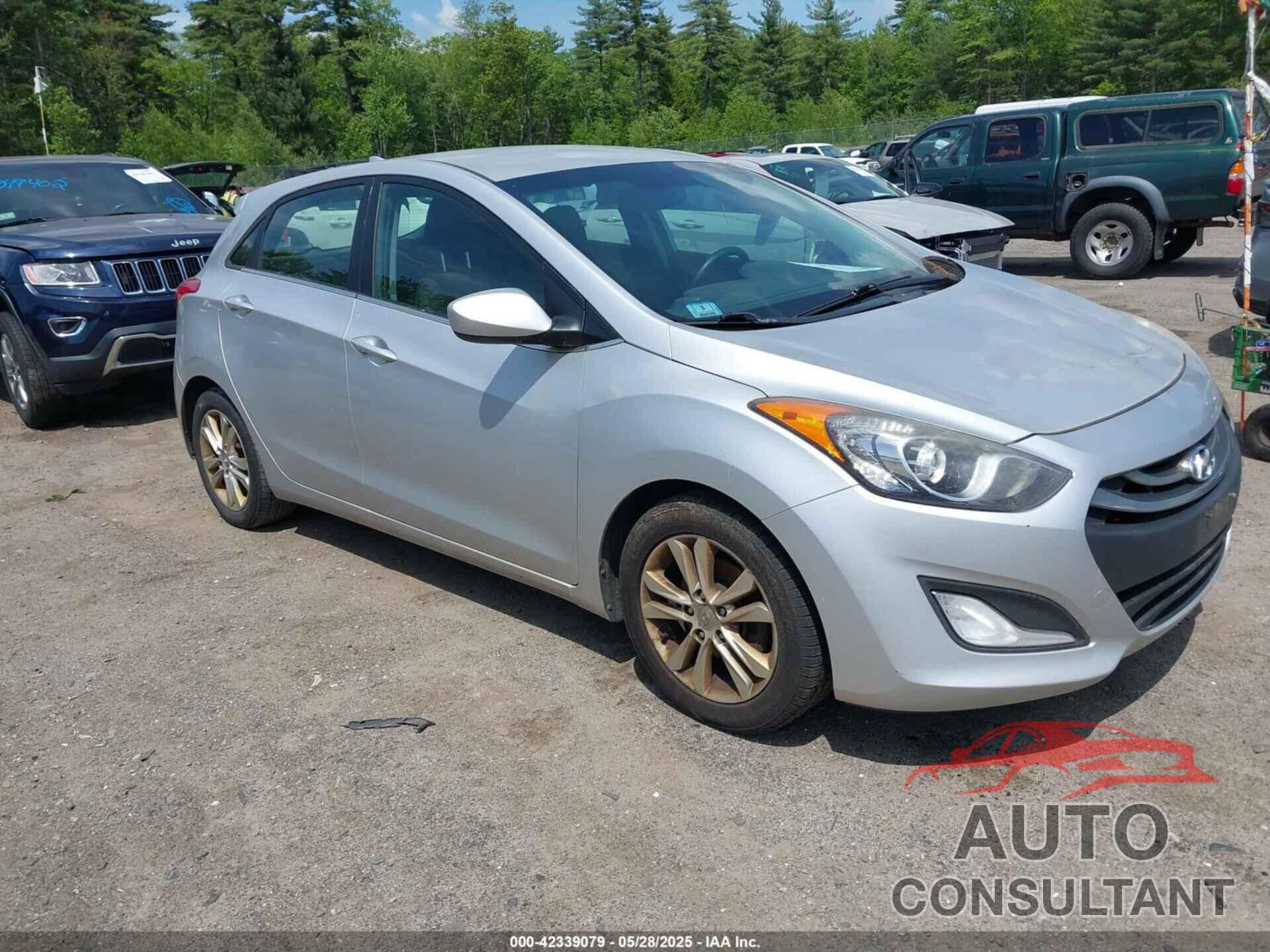 HYUNDAI ELANTRA GT 2013 - KMHD35LE1DU083476