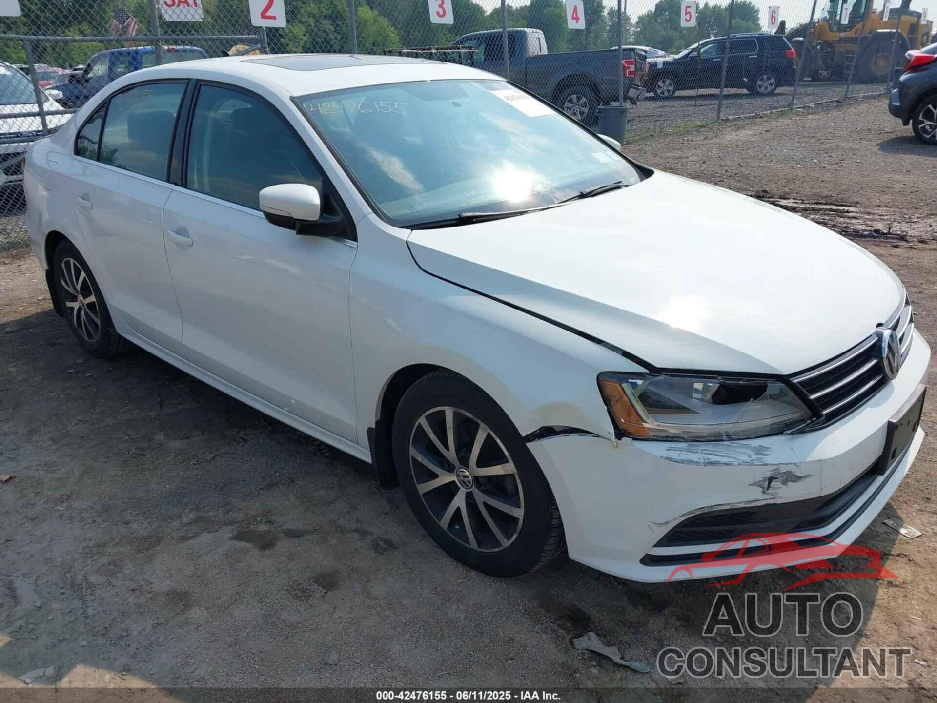 VOLKSWAGEN JETTA 2017 - 3VWDB7AJ5HM306919