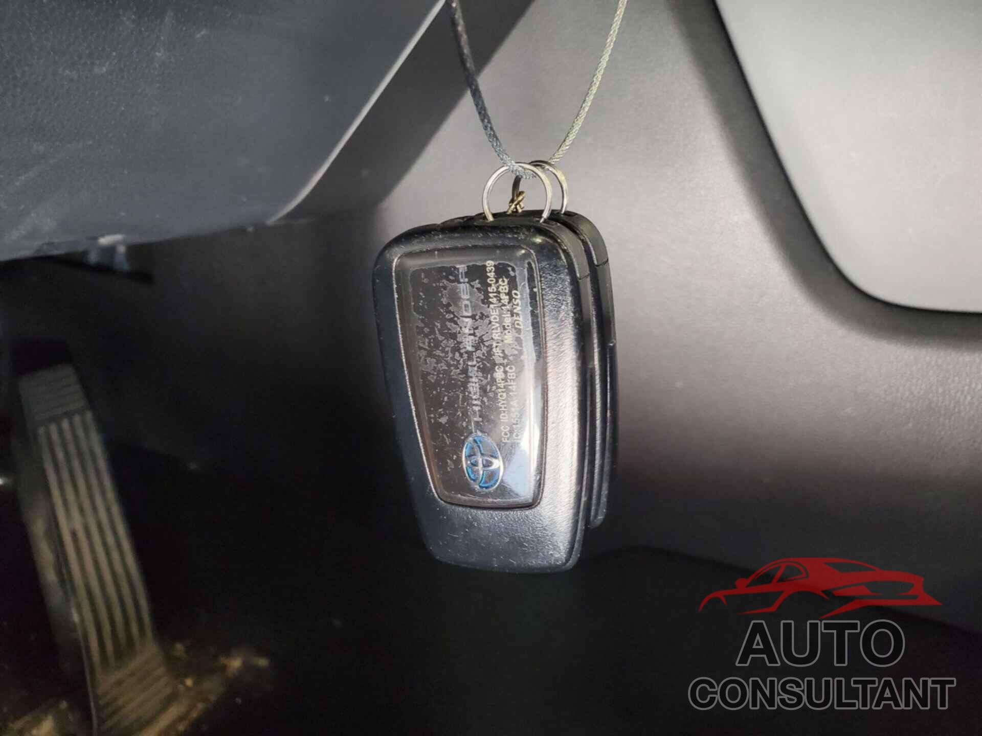 TOYOTA HIGHLANDER 2021 - 5TDHBRCH0MS535559