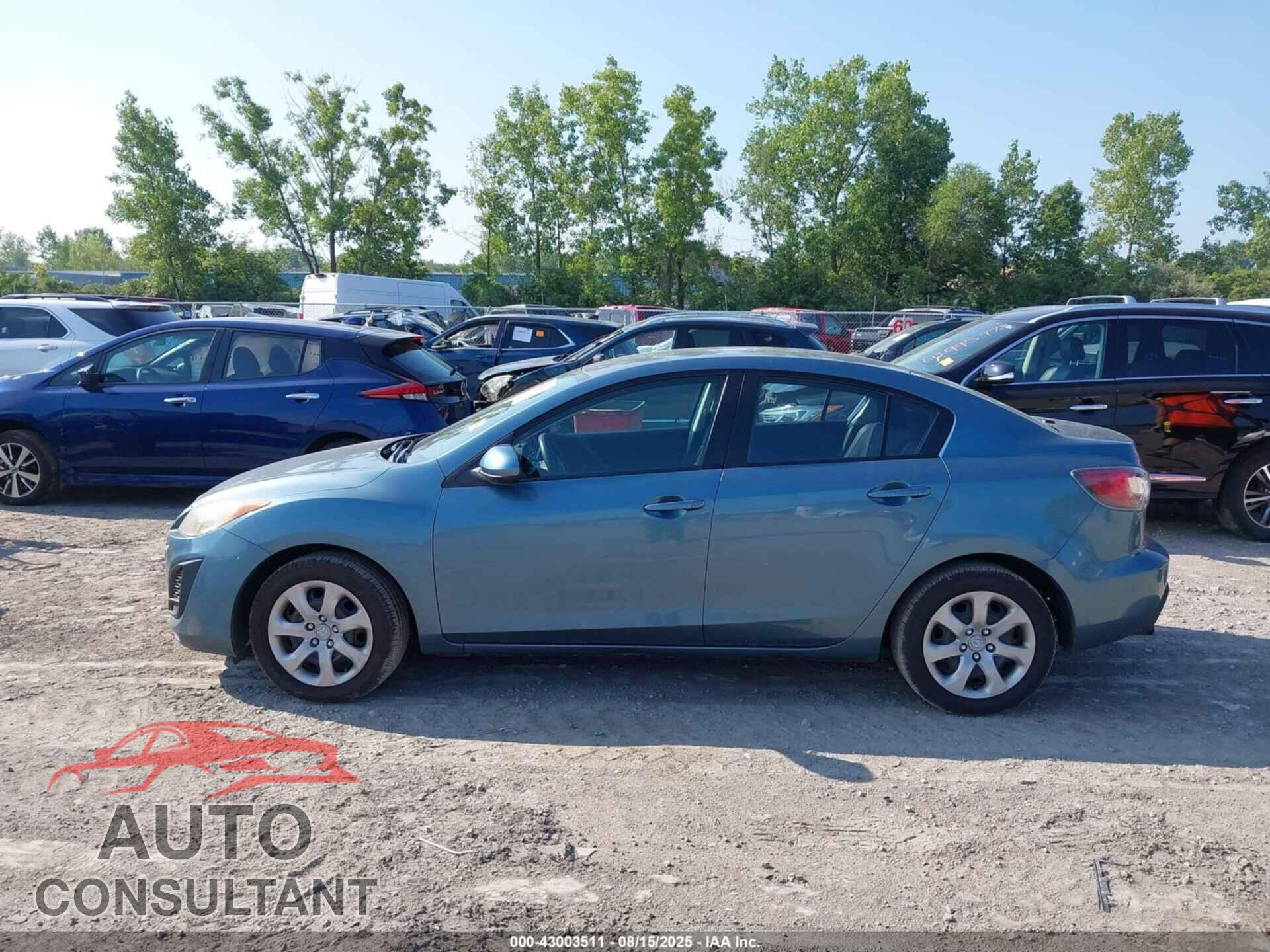 MAZDA MAZDA3 2011 - JM1BL1UF5B1368742