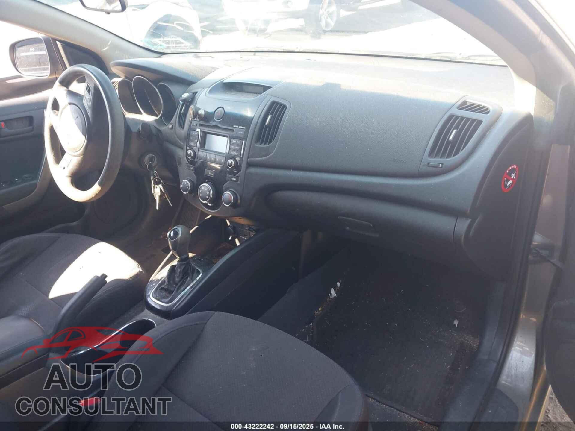 KIA FORTE 2012 - KNAFU6A21C5522285