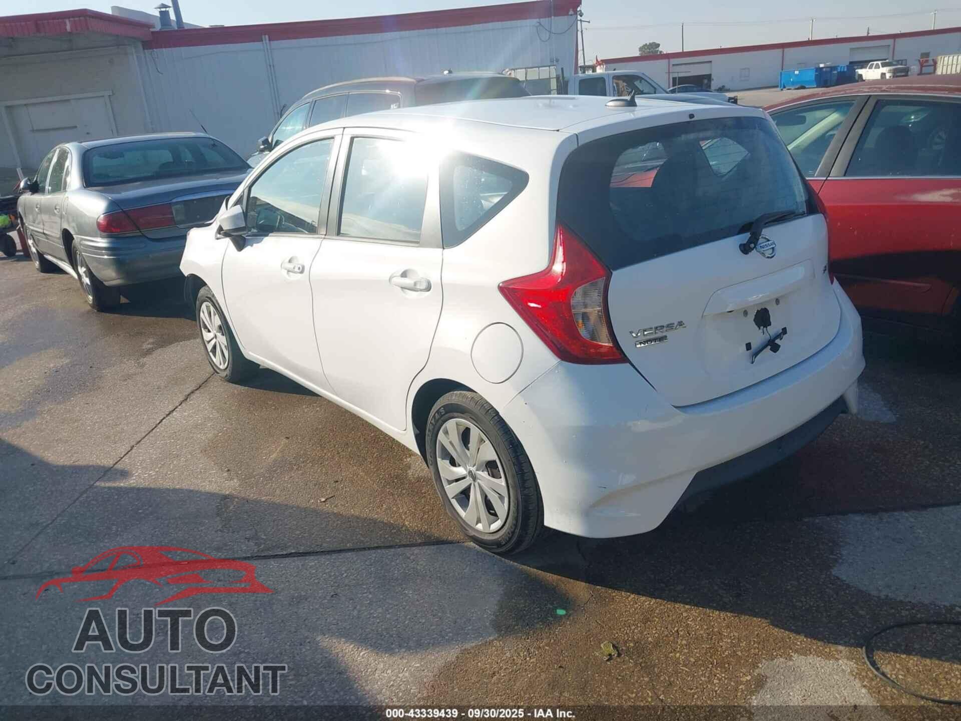 NISSAN VERSA NOTE 2017 - 3N1CE2CP9HL364714