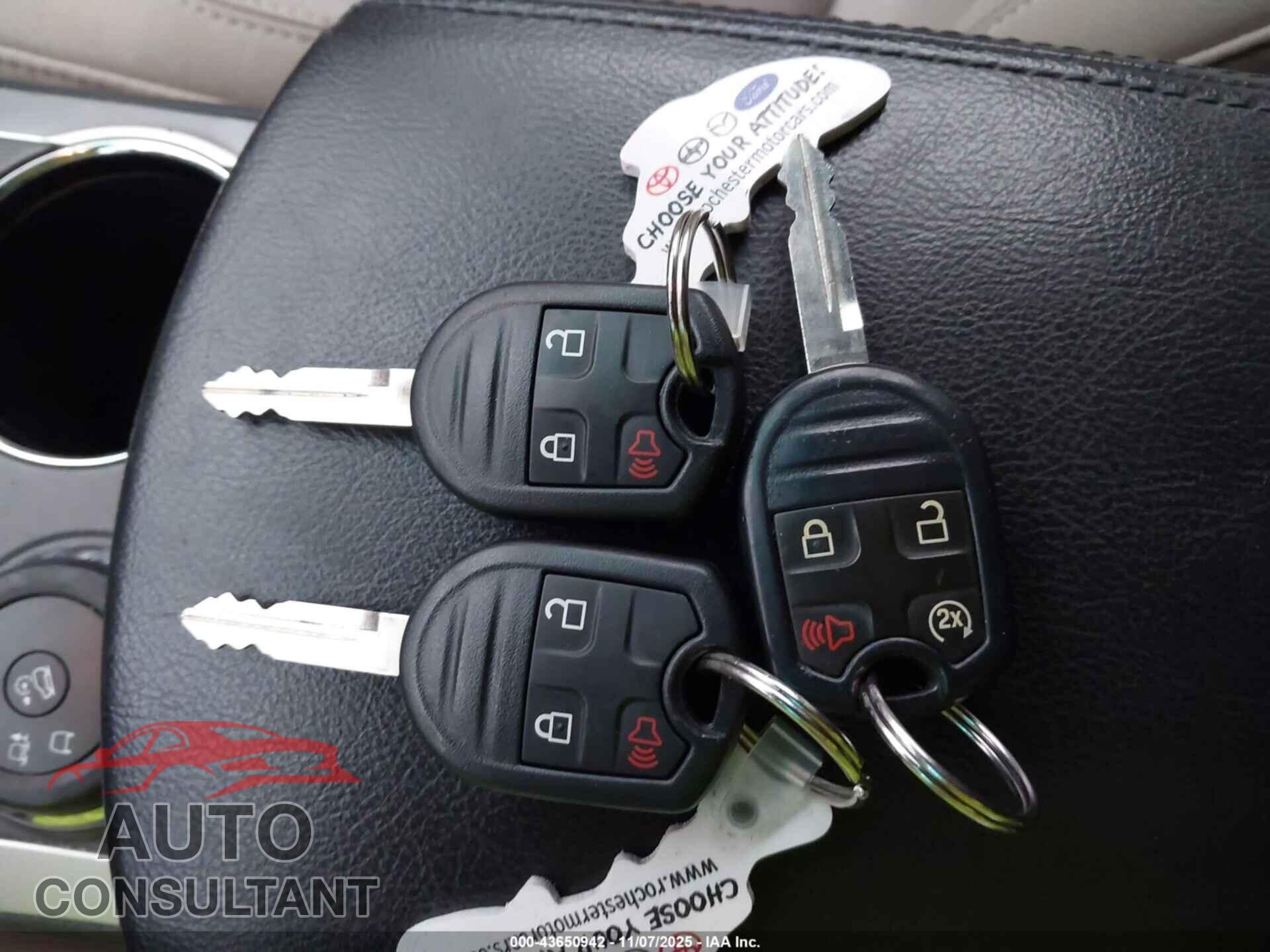 FORD EXPLORER 2013 - 1FM5K8D82DGC15032
